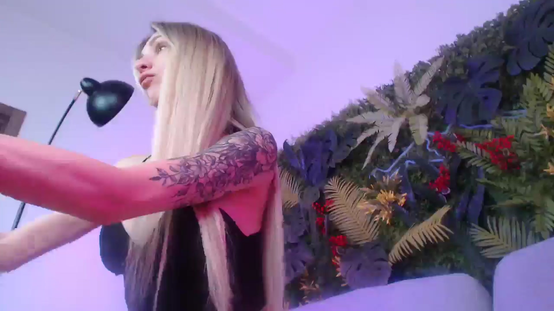 Gallery image thumbnail from Horny_Blond's myfreecams stream on, 07/15/2025, 08:52 image 9 of 20