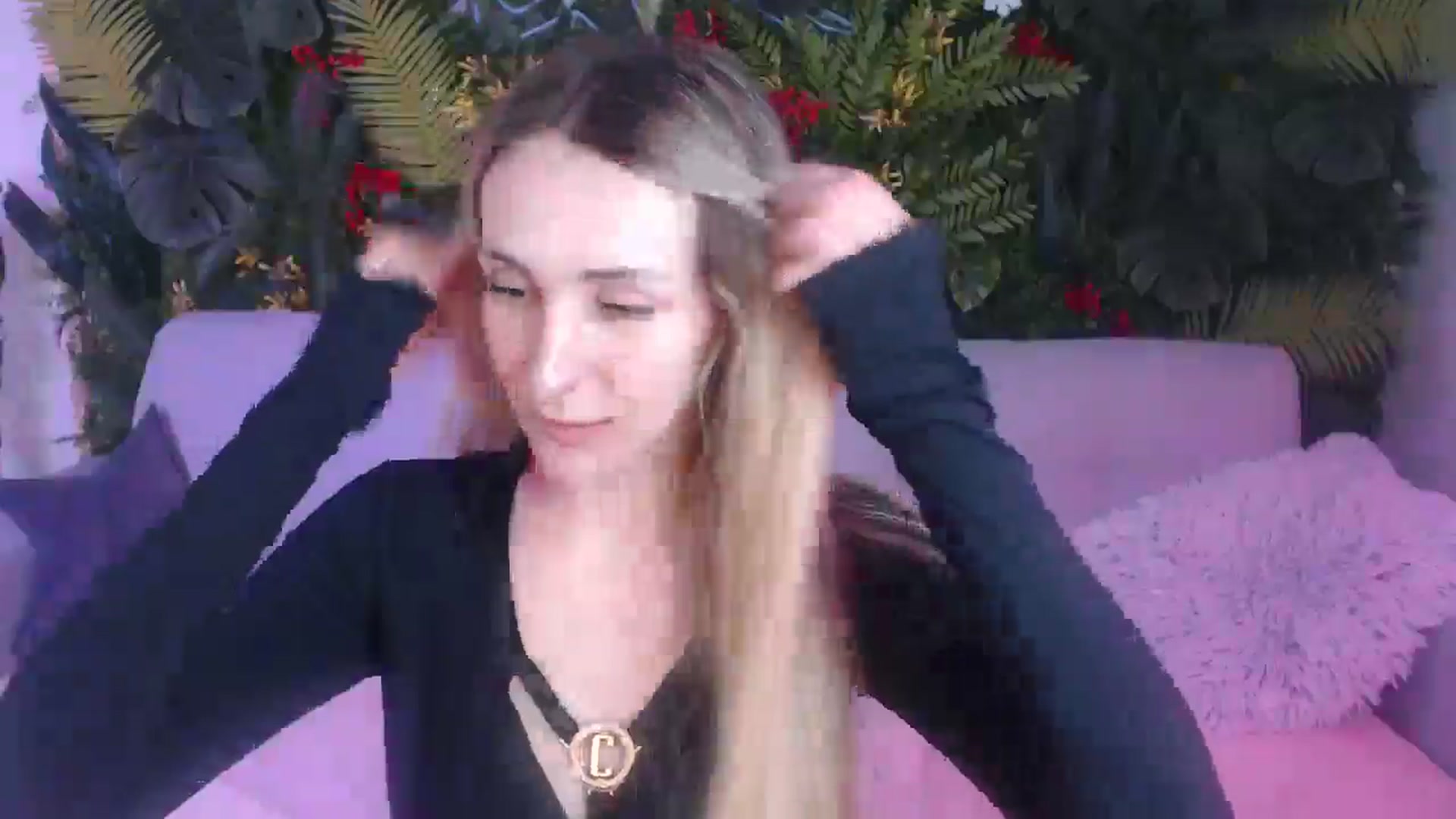 Gallery image thumbnail from Horny_Blond's myfreecams stream on, 07/20/2025, 08:23 image 7 of 20