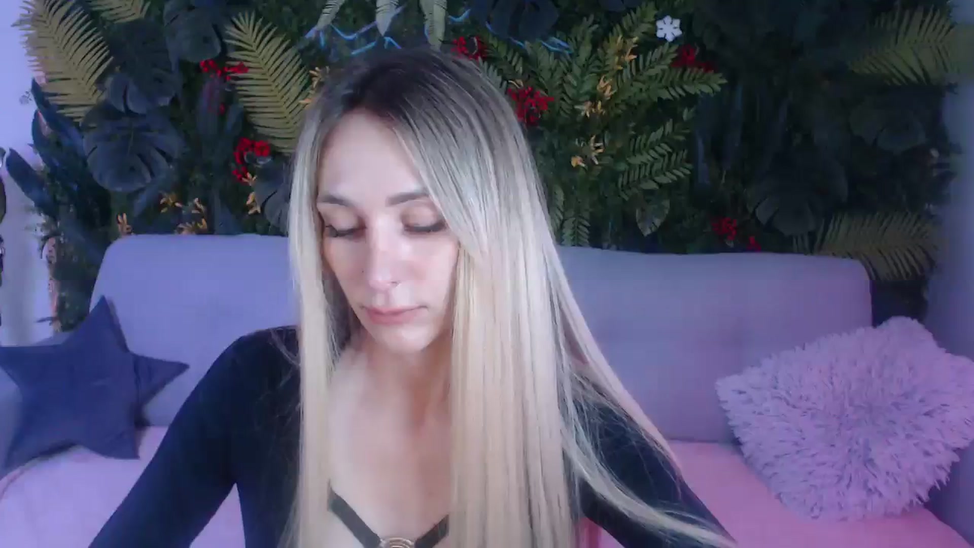 Gallery image thumbnail from Horny_Blond's myfreecams stream on, 07/20/2025, 08:23 image 2 of 20