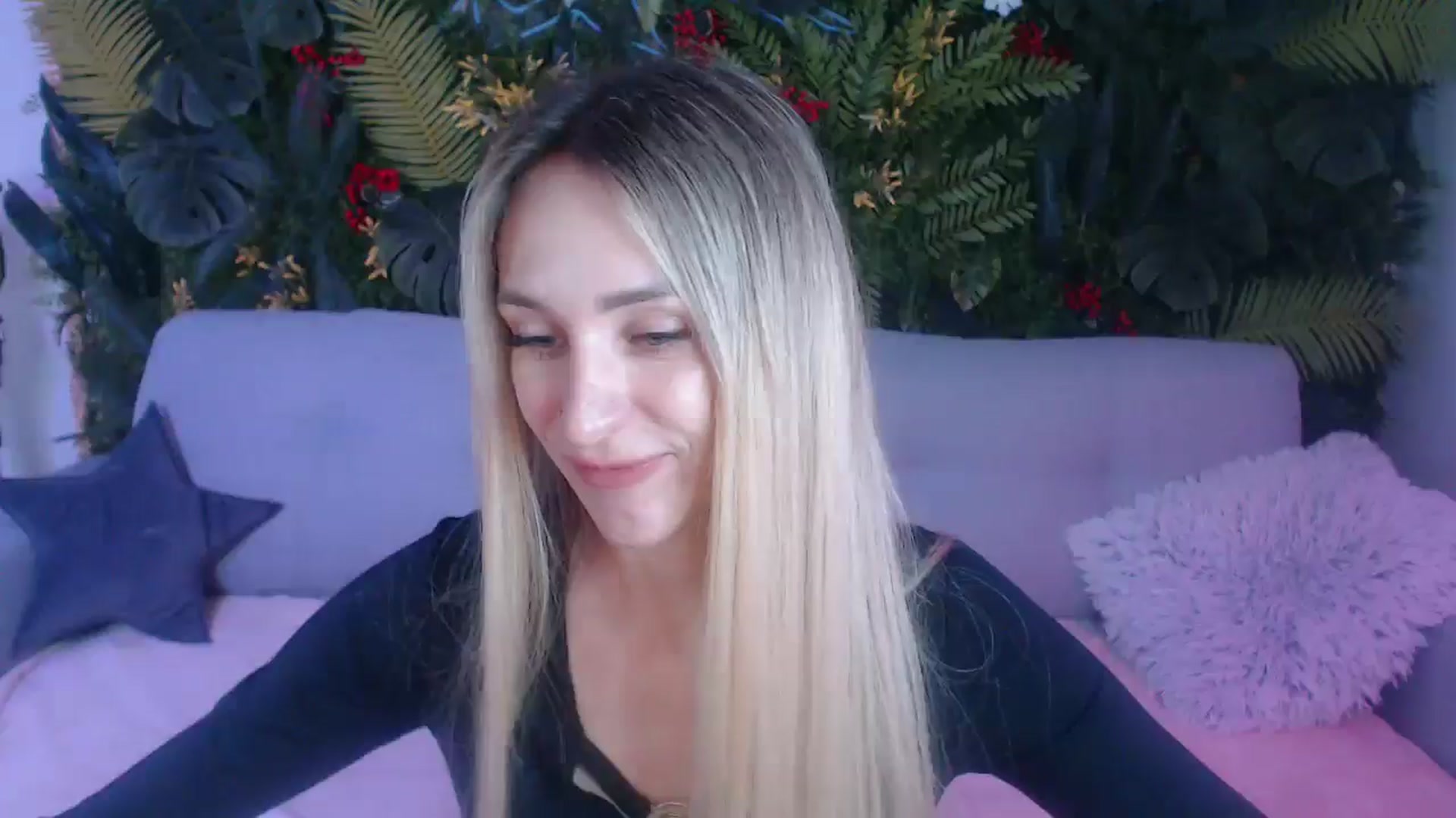 Gallery image thumbnail from Horny_Blond's myfreecams stream on, 07/20/2025, 08:23 image 17 of 20