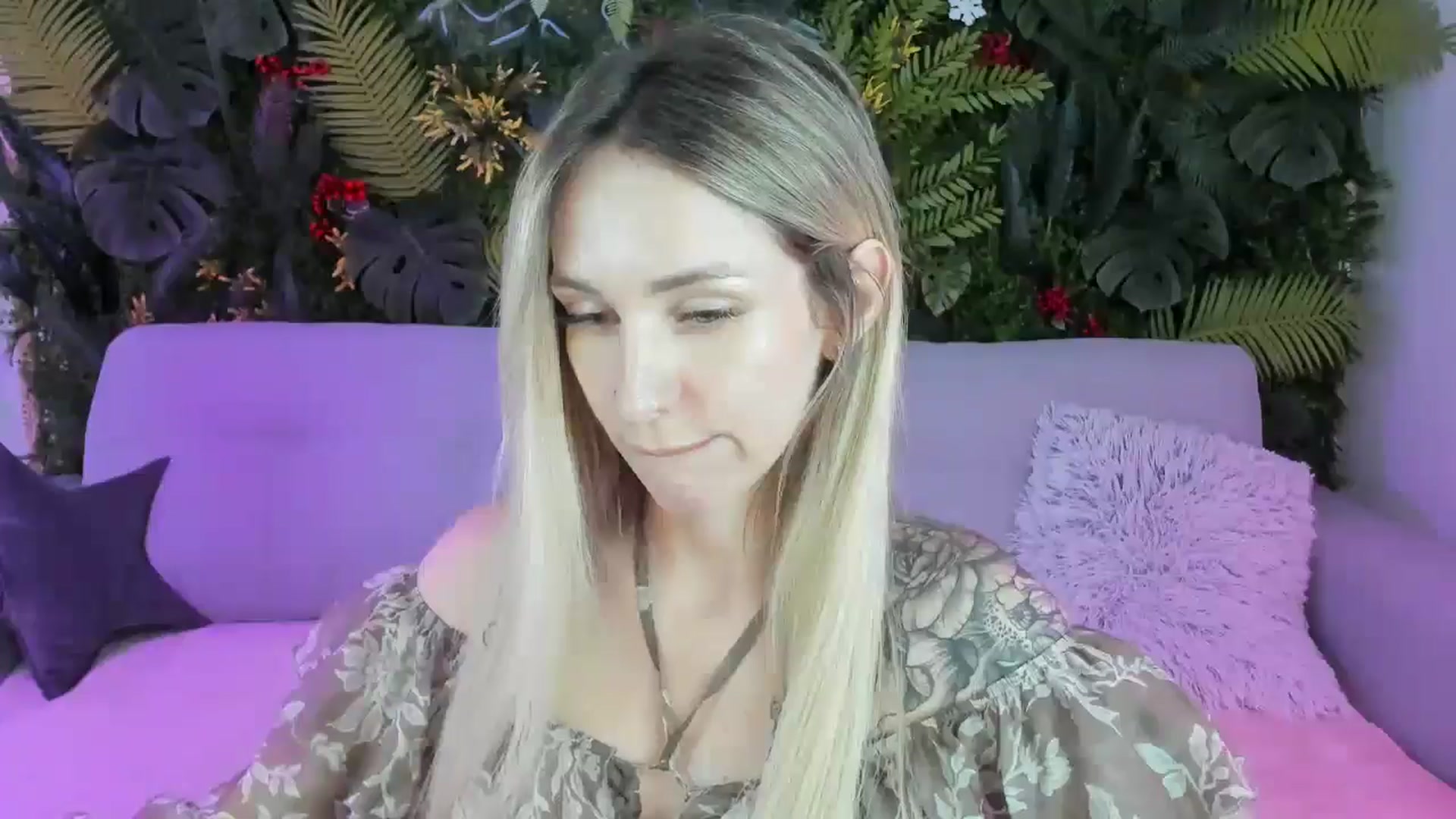 Gallery image thumbnail from Horny_Blond's myfreecams stream on, 07/23/2025, 09:16 image 6 of 20
