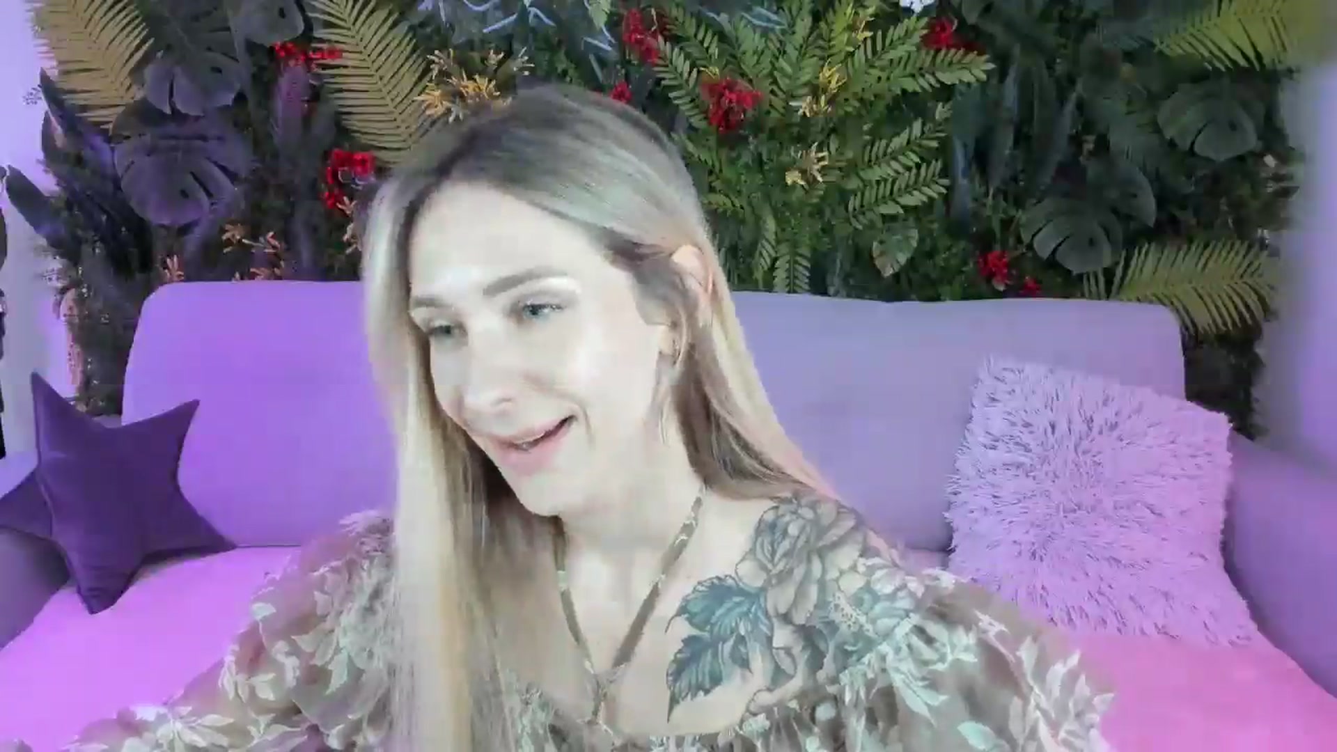 Gallery image thumbnail from Horny_Blond's myfreecams stream on, 07/23/2025, 09:16 image 9 of 20