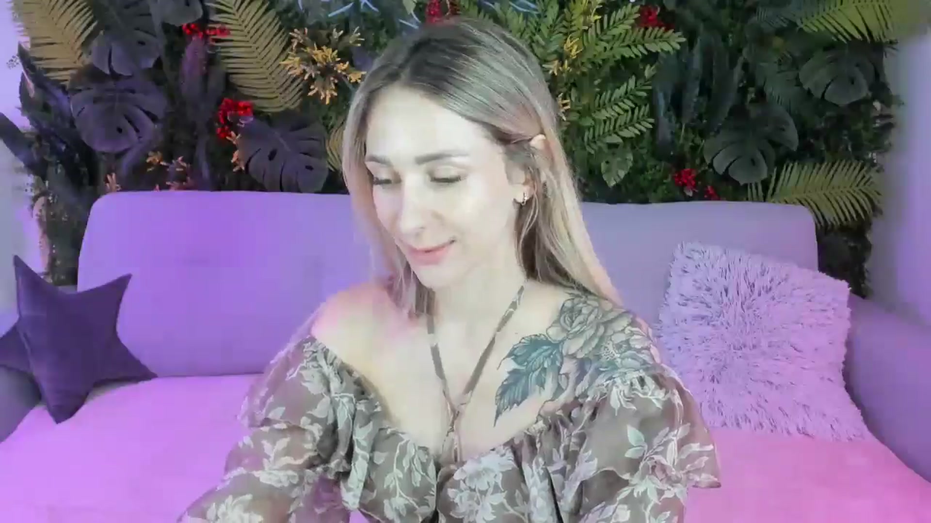 Gallery image thumbnail from Horny_Blond's myfreecams stream on, 07/23/2025, 09:16 image 11 of 20
