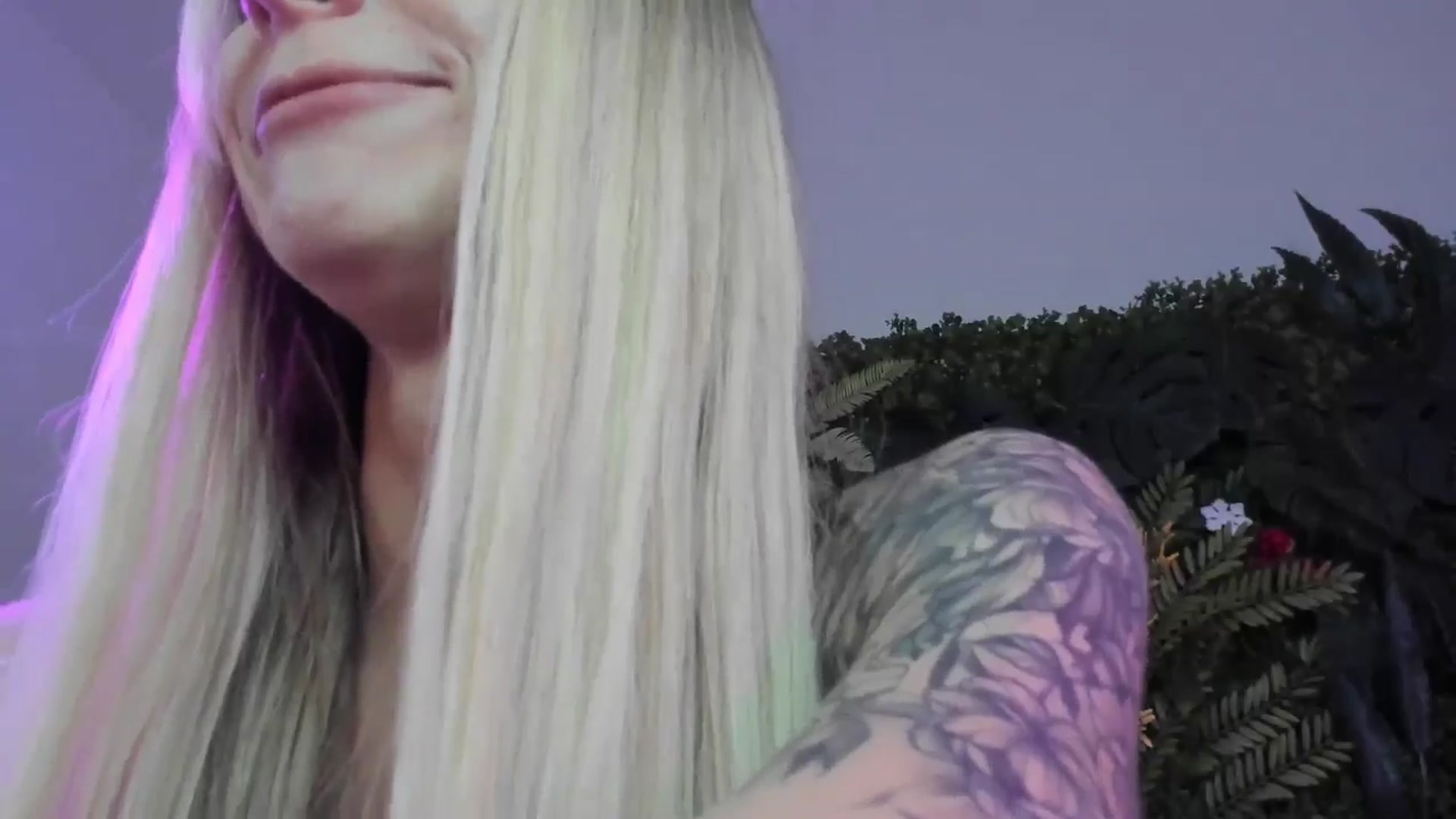 Gallery image thumbnail from Horny_Blond's myfreecams stream on, 07/26/2025, 09:45 image 17 of 20