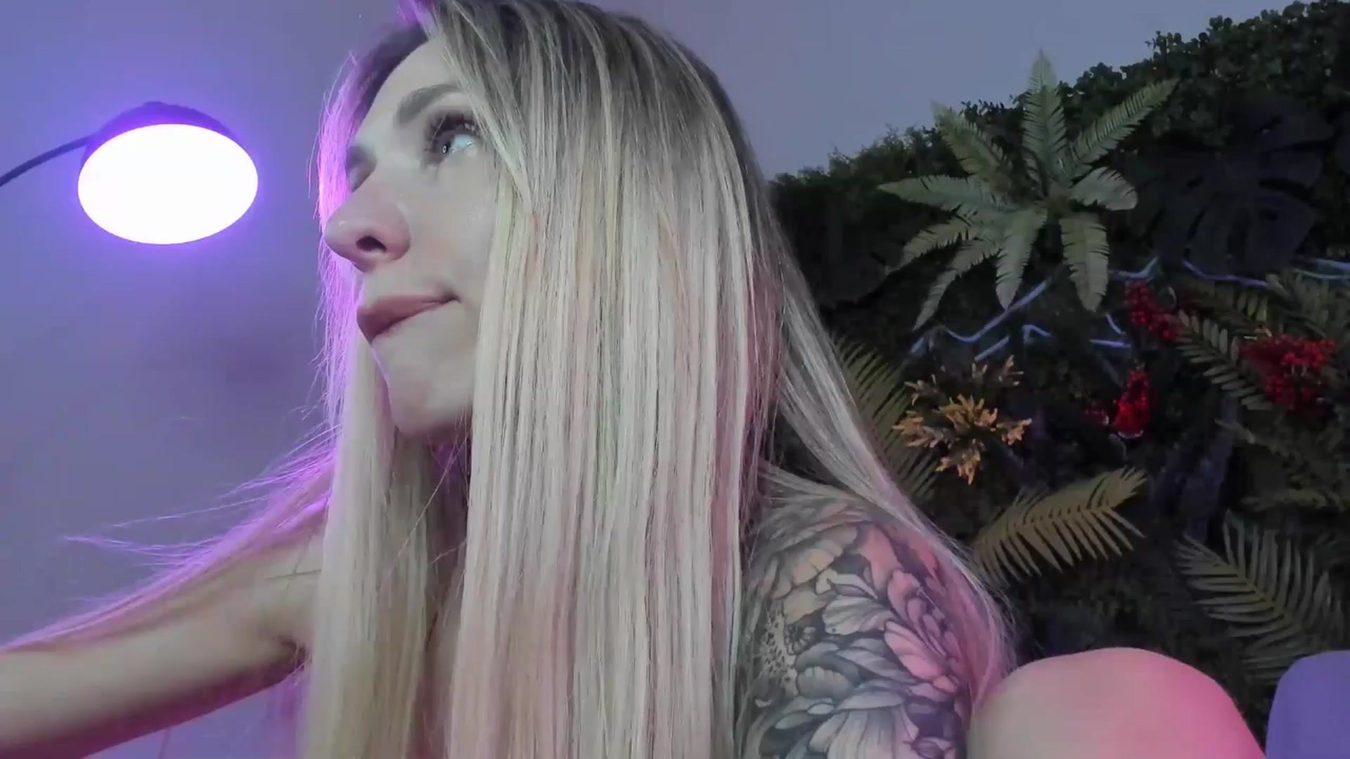 Gallery image thumbnail from Horny_Blond's myfreecams stream on, 07/26/2025, 12:07 image 11 of 20