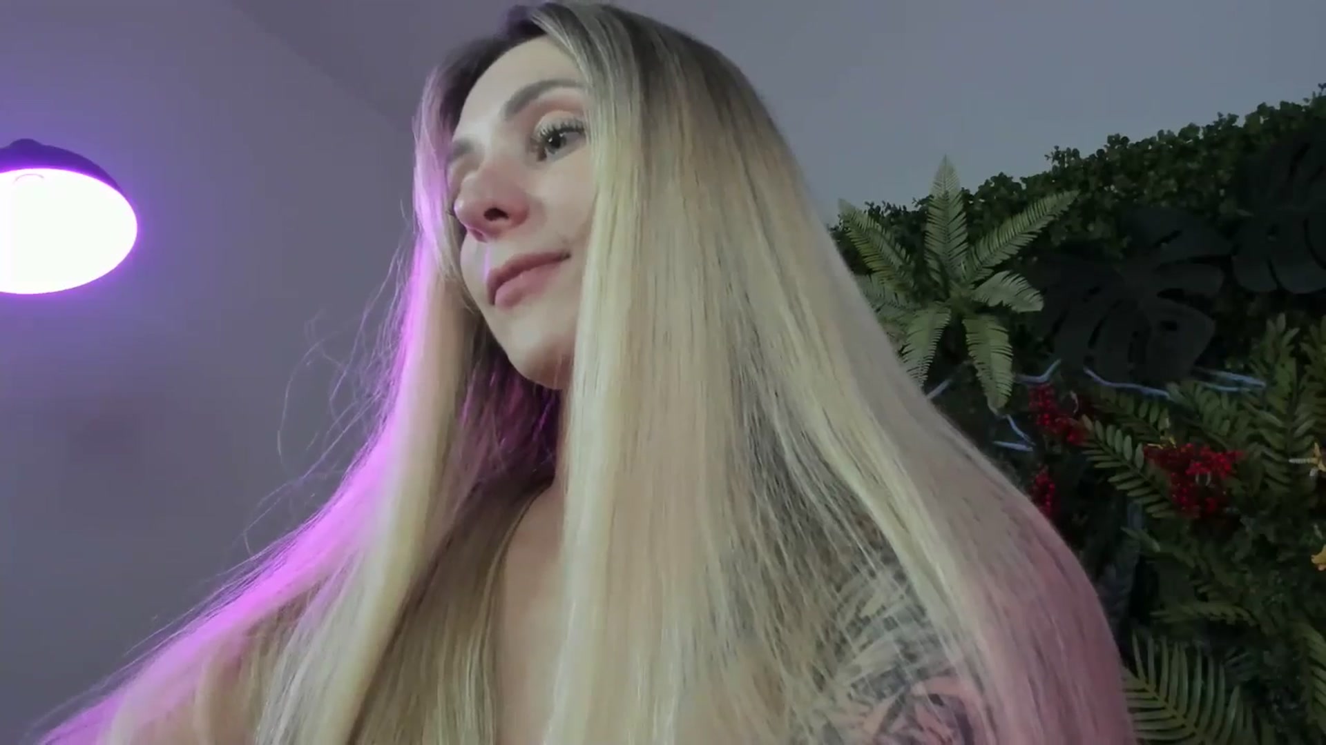 Gallery image thumbnail from Horny_Blond's myfreecams stream on, 07/27/2025, 10:51 image 10 of 20