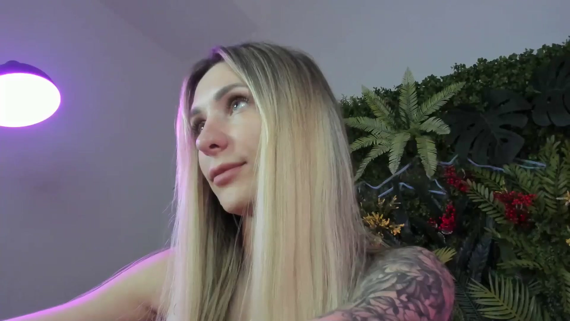 Gallery image thumbnail from Horny_Blond's myfreecams stream on, 07/27/2025, 10:51 image 11 of 20