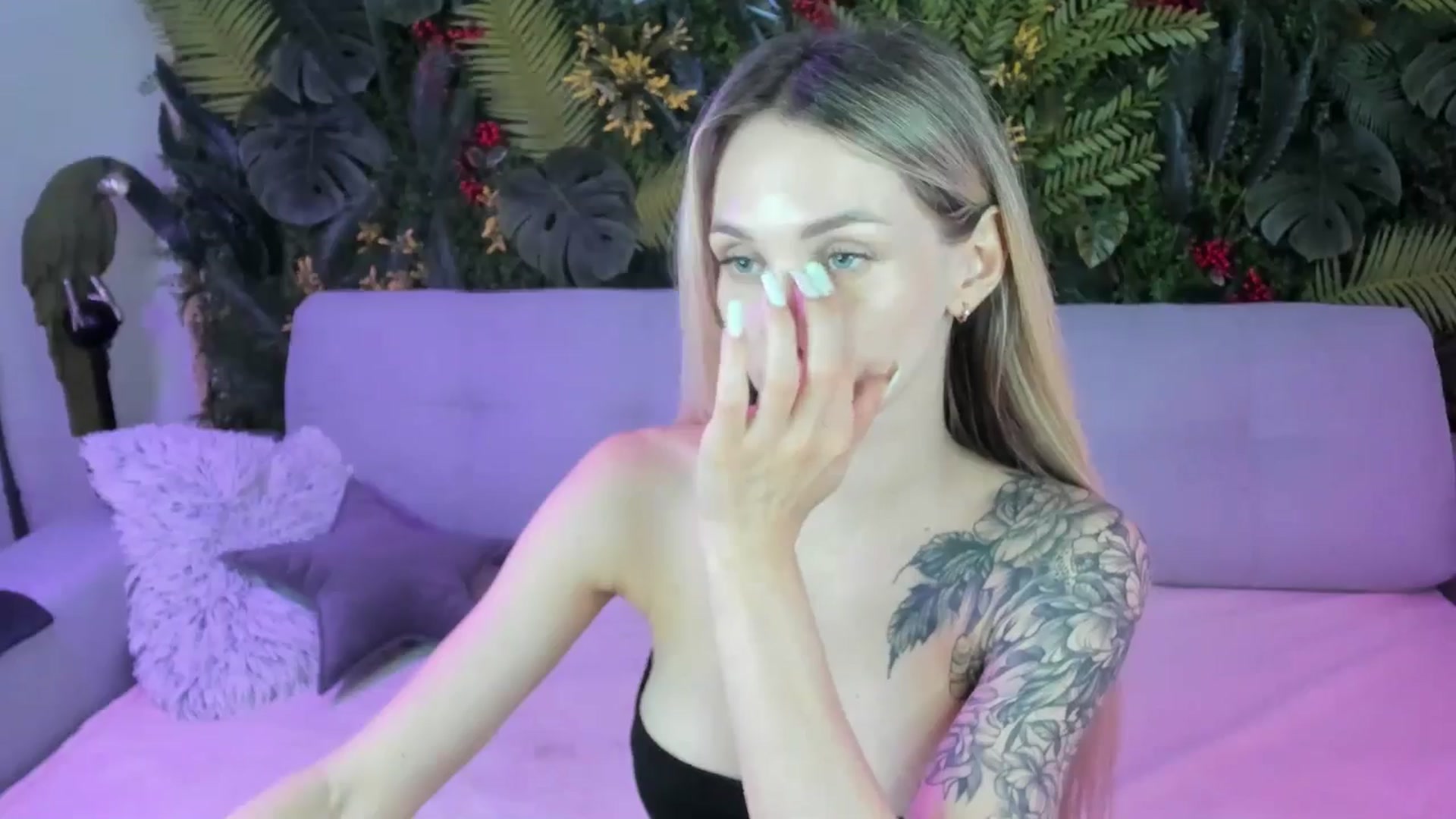 Gallery image thumbnail from Horny_Blond's myfreecams stream on, 07/27/2025, 11:31 image 11 of 20