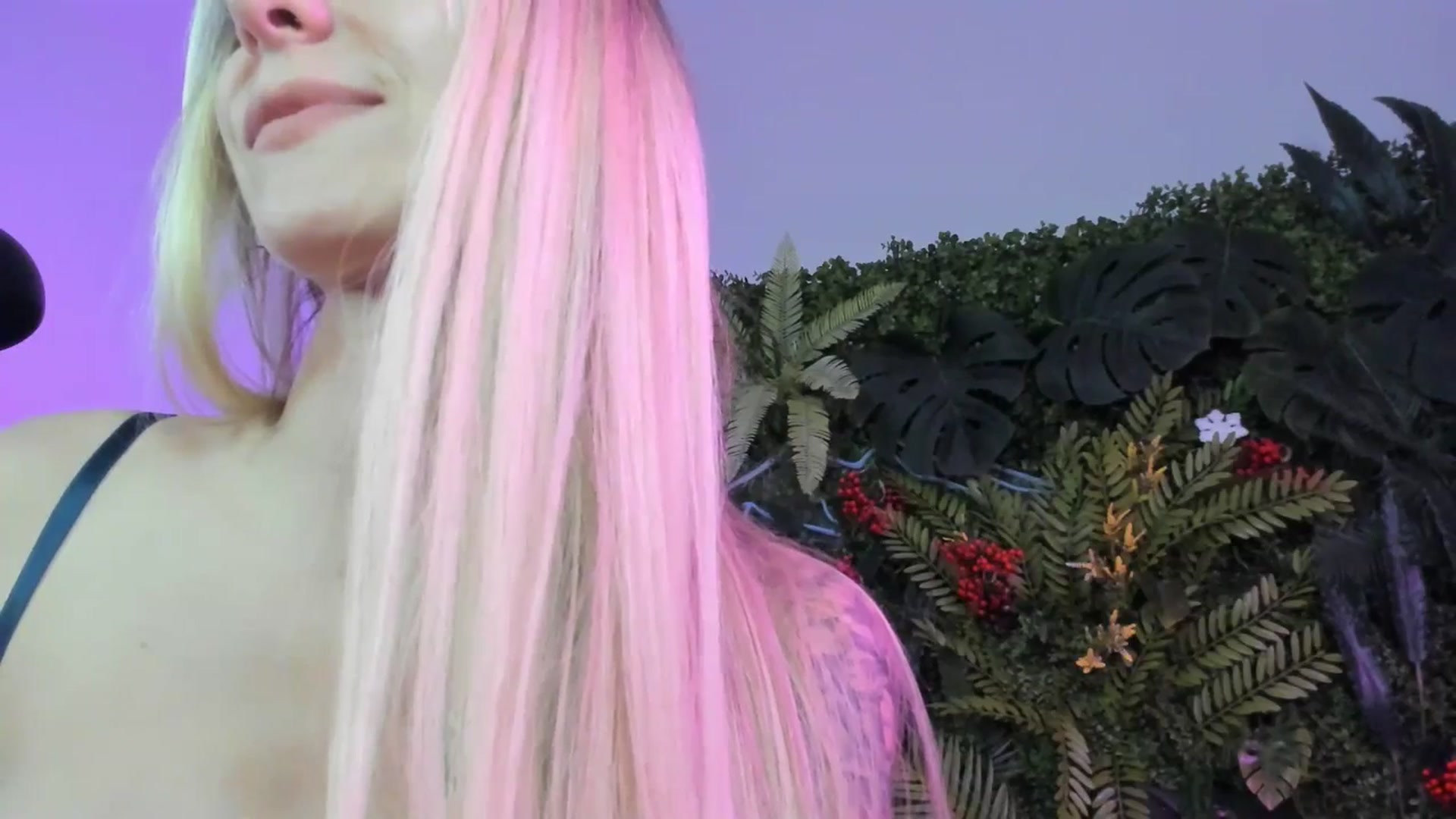 Gallery image thumbnail from Horny_Blond's myfreecams stream on, 07/29/2025, 11:19 image 12 of 20