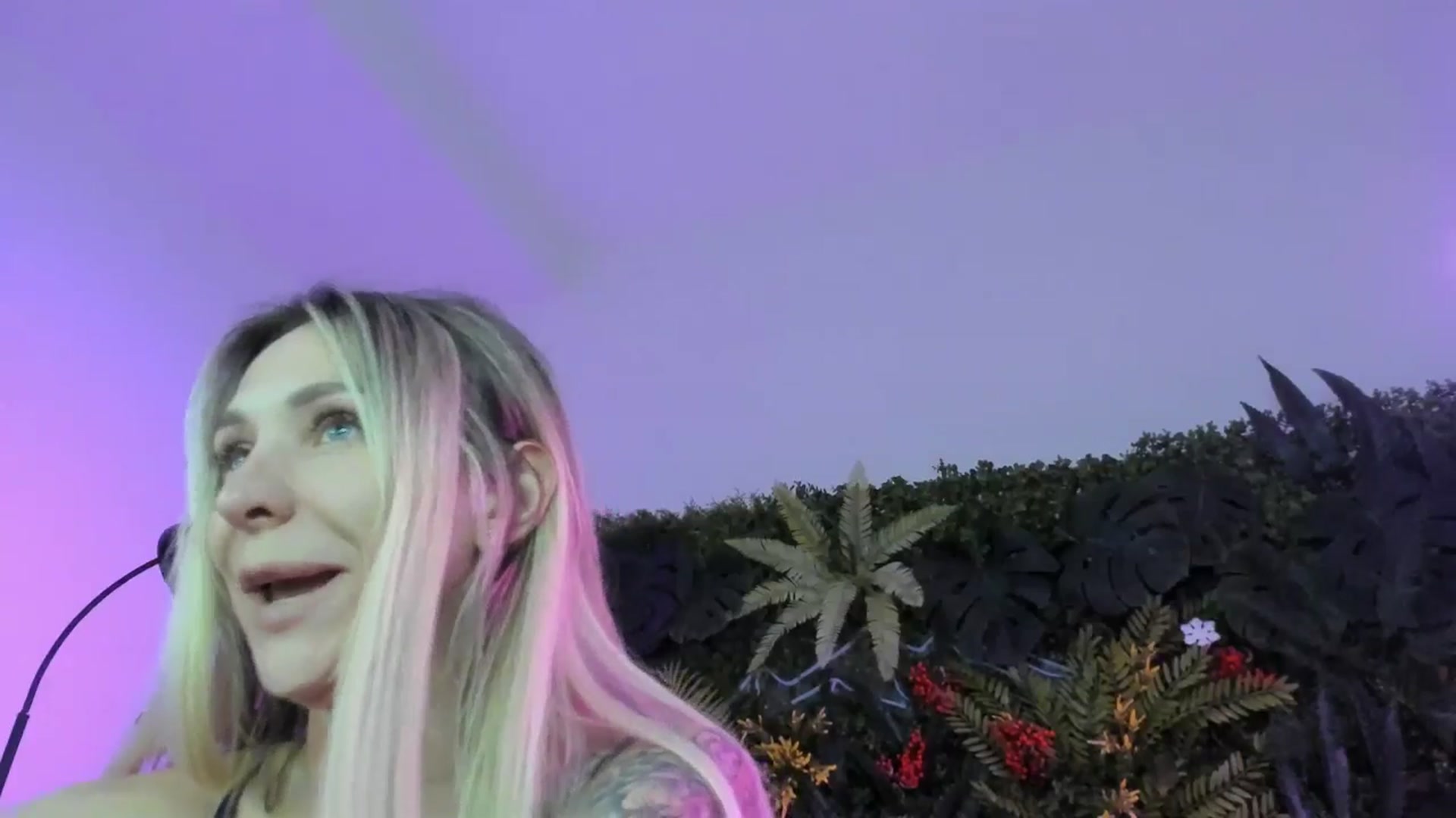 Gallery image thumbnail from Horny_Blond's myfreecams stream on, 07/29/2025, 13:57 image 16 of 20