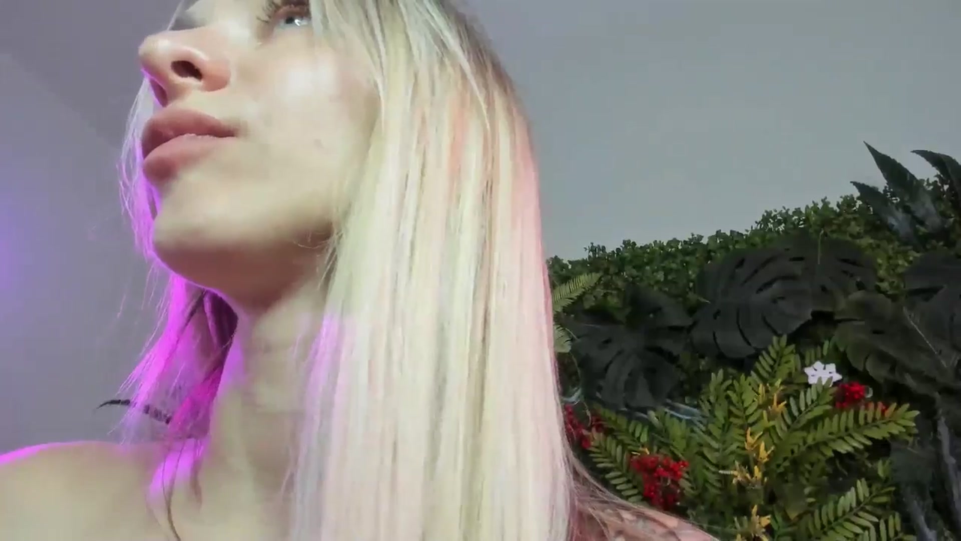 Gallery image thumbnail from Horny_Blond's myfreecams stream on, 08/02/2025, 09:31 image 10 of 20