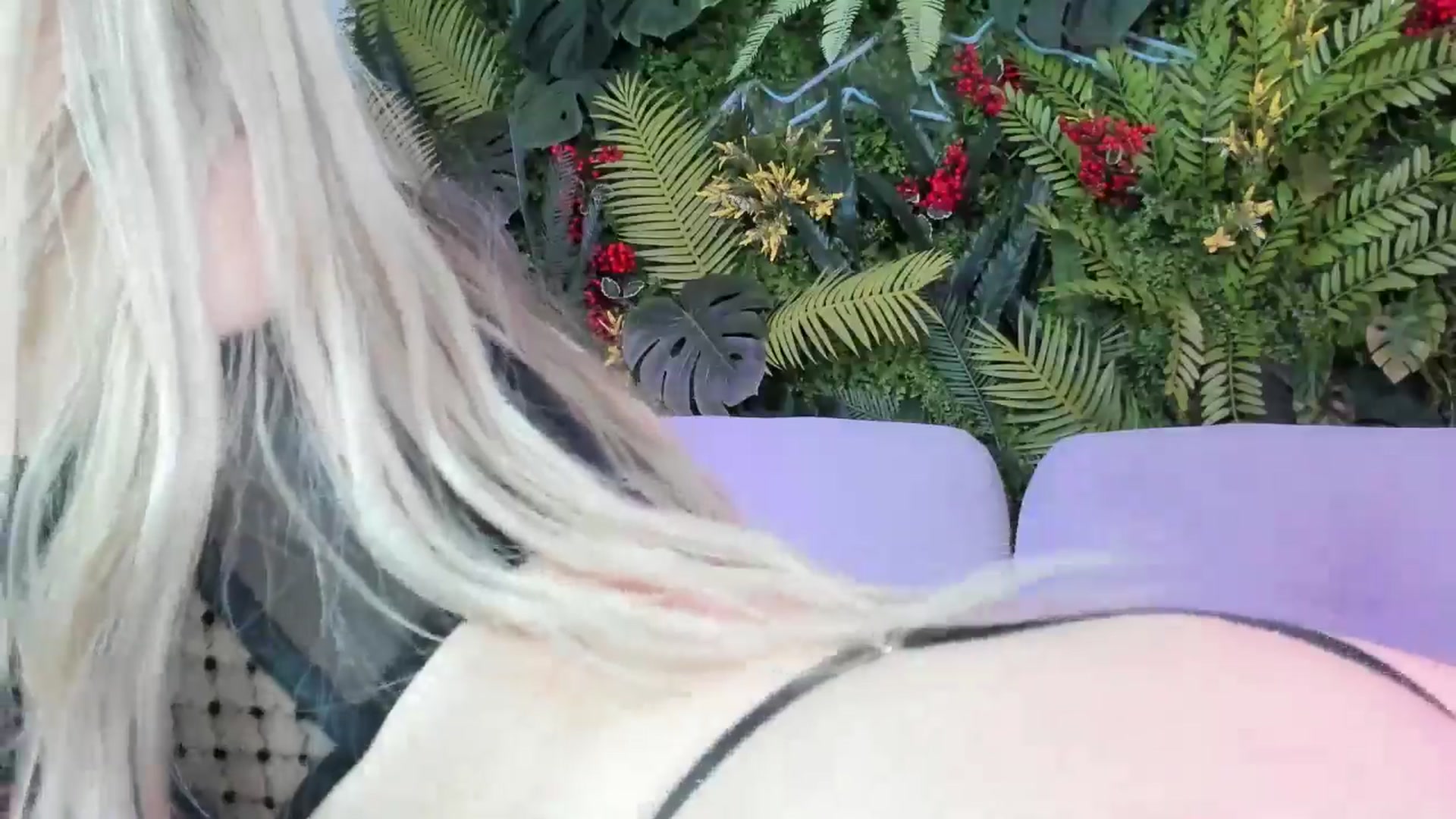 Gallery image thumbnail from Horny_Blond's myfreecams stream on, 08/03/2025, 09:48 image 12 of 20