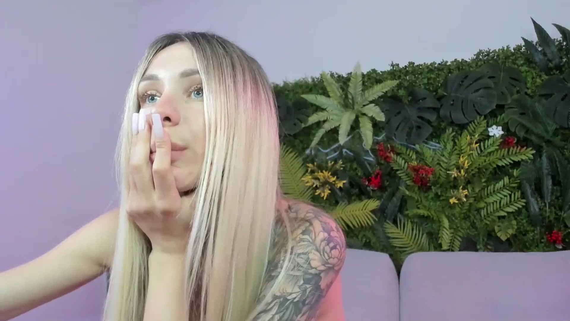 Gallery image thumbnail from Horny_Blond's myfreecams stream on, 08/09/2025, 12:53 image 5 of 20