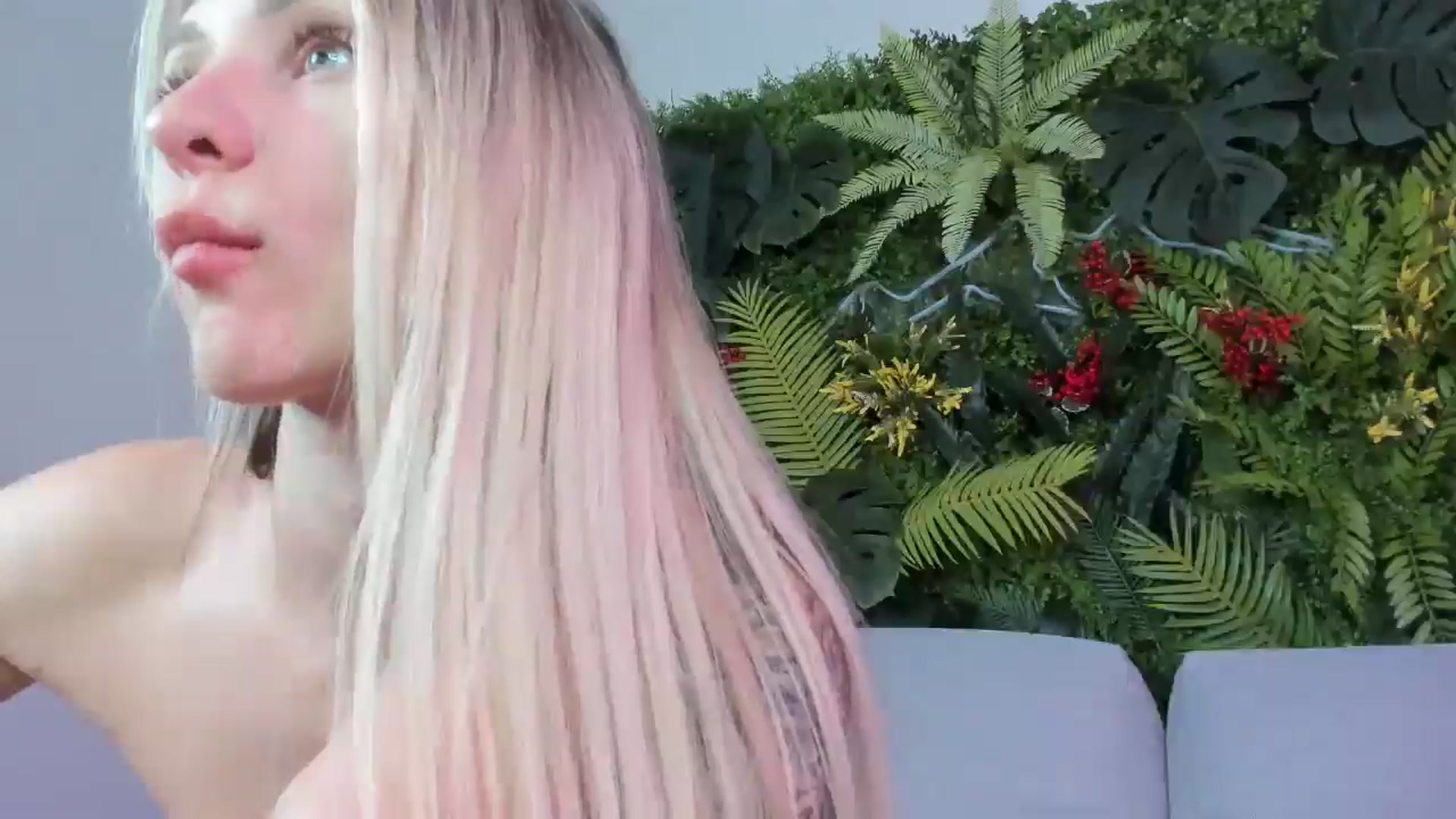 Gallery image thumbnail from Horny_Blond's myfreecams stream on, 08/16/2025, 13:53 image 11 of 20
