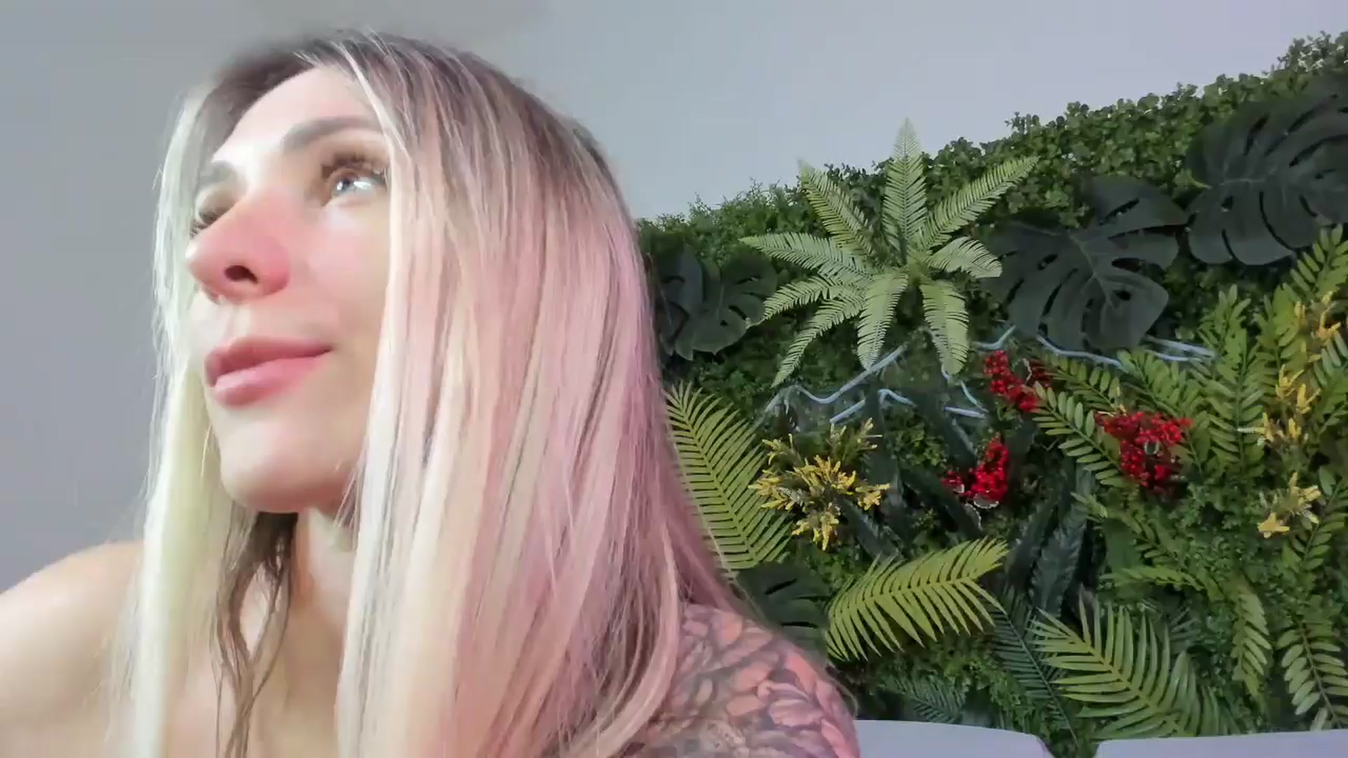 Gallery image thumbnail from Horny_Blond's myfreecams stream on, 08/16/2025, 13:53 image 1 of 20