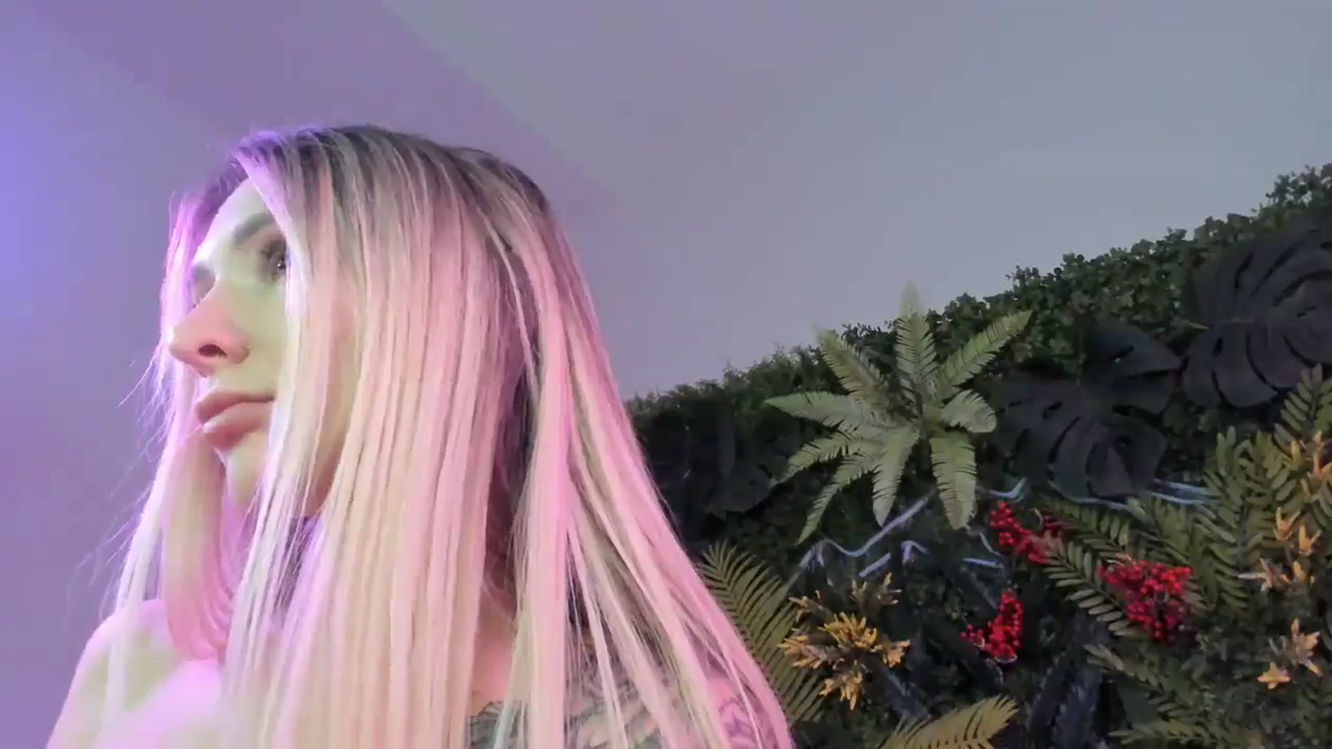 Gallery image thumbnail from Horny_Blond's myfreecams stream on, 08/17/2025, 13:53 image 8 of 20