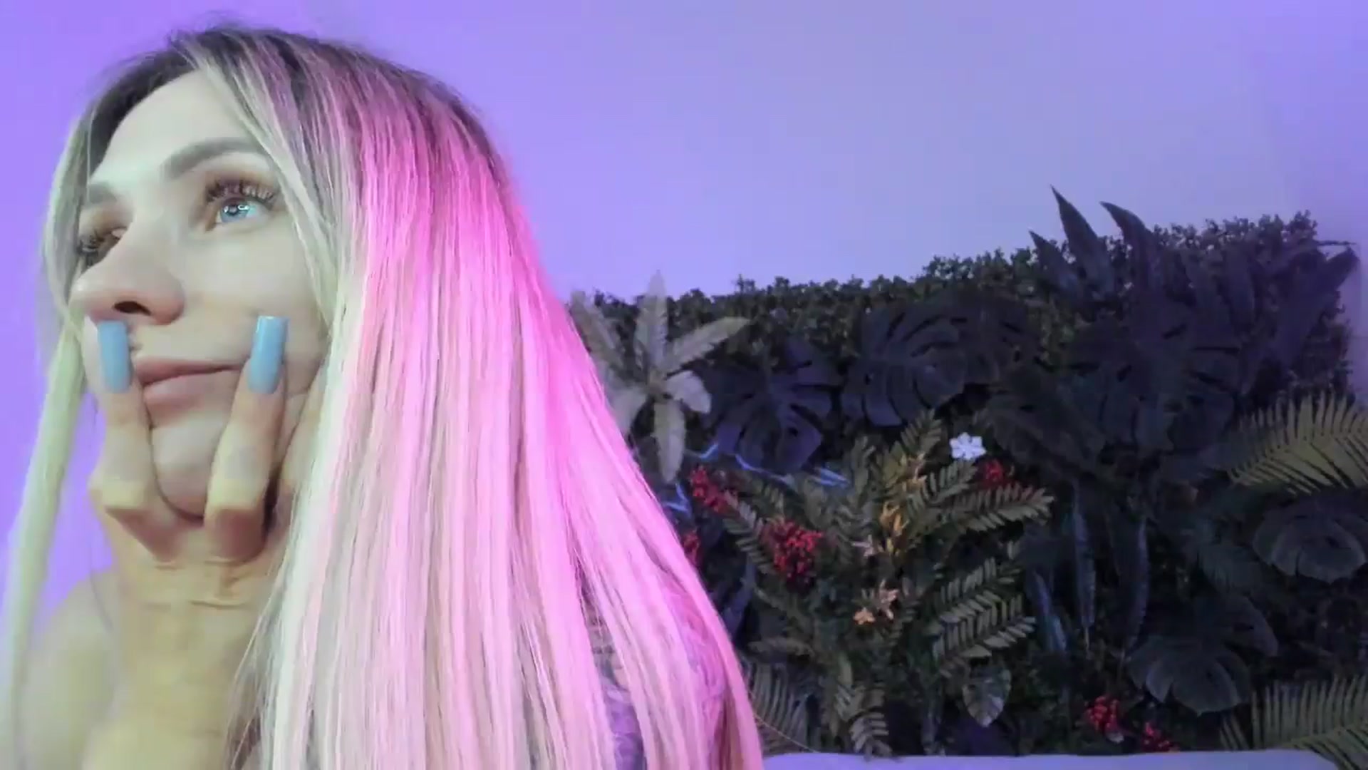 Gallery image thumbnail from Horny_Blond's myfreecams stream on, 08/18/2025, 13:34 image 10 of 20