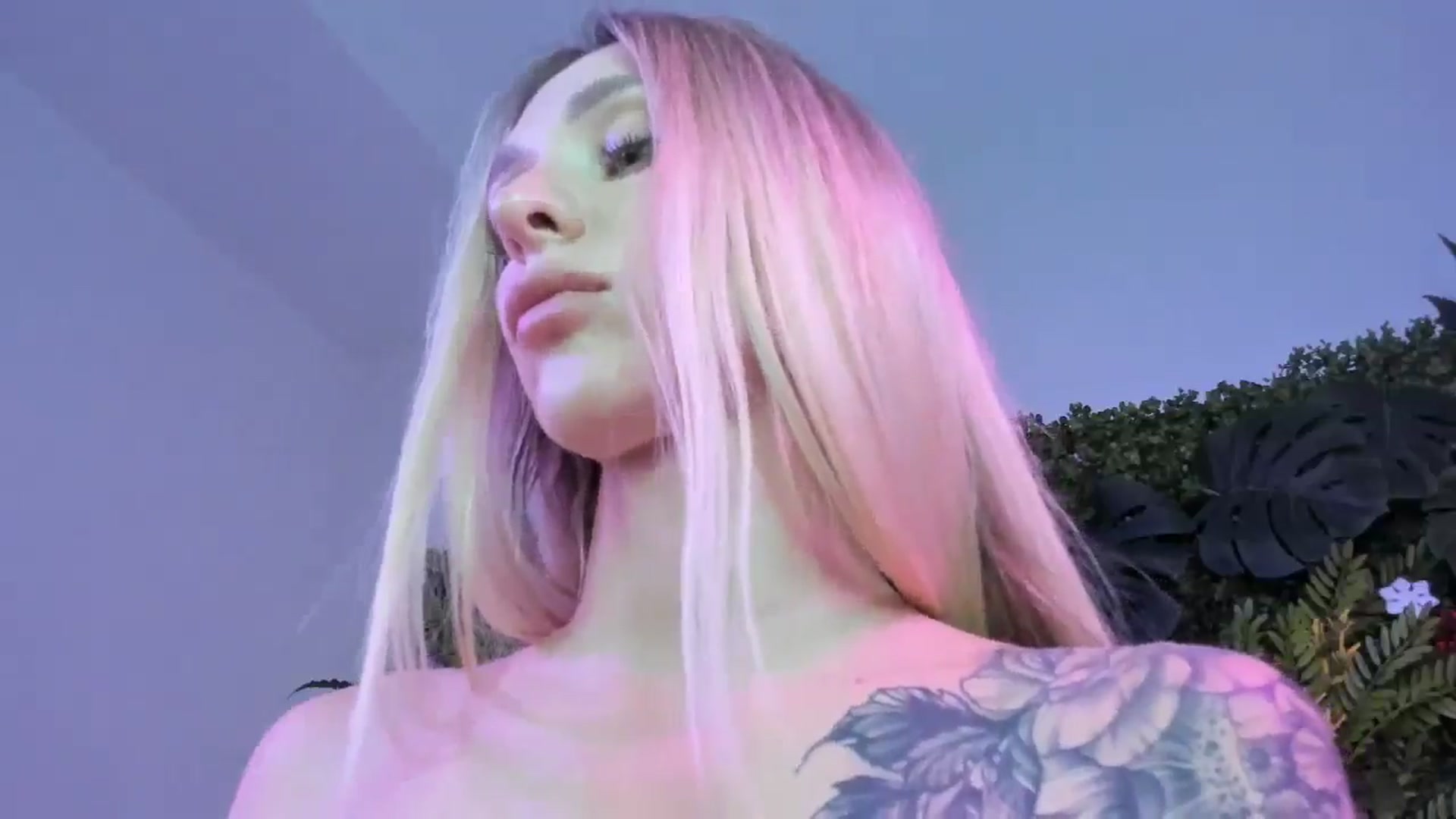 Gallery image thumbnail from Horny_Blond's myfreecams stream on, 08/24/2025, 08:46 image 17 of 20