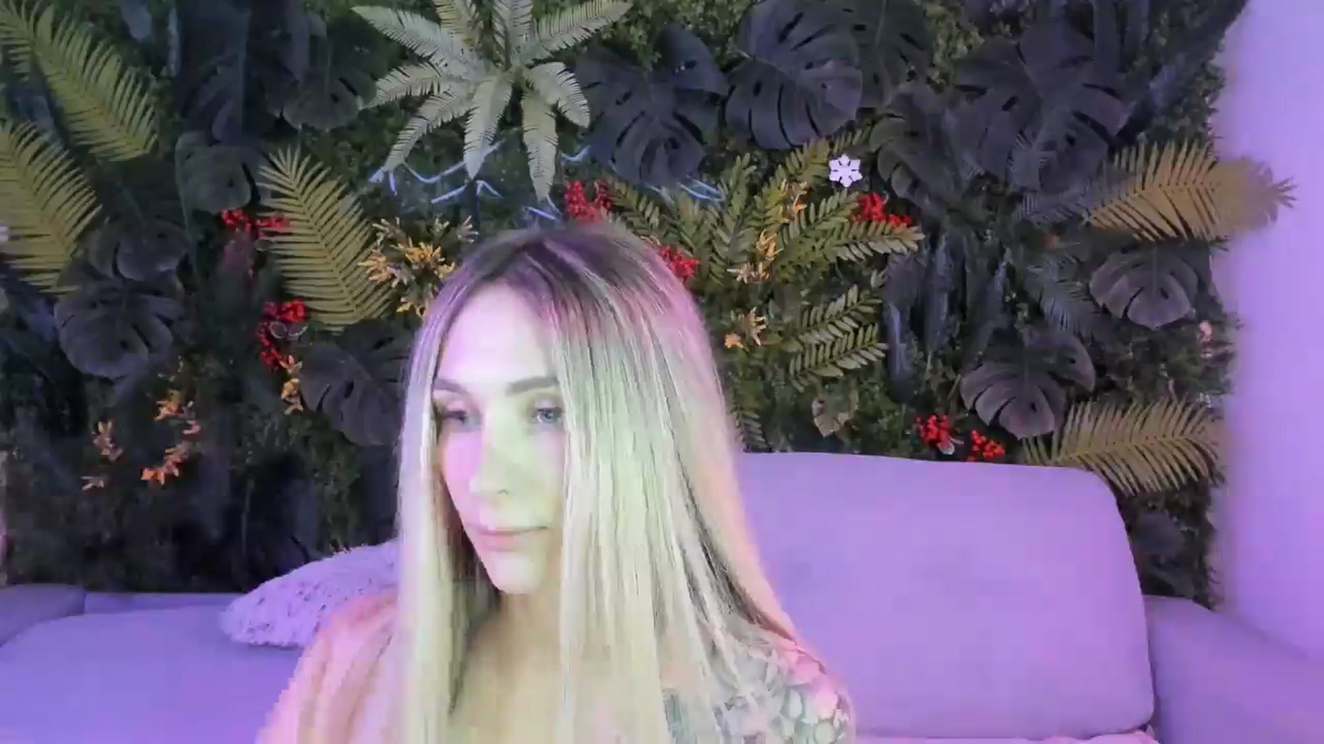 Gallery image thumbnail from Horny_Blond's myfreecams stream on, 08/24/2025, 10:05 image 20 of 20