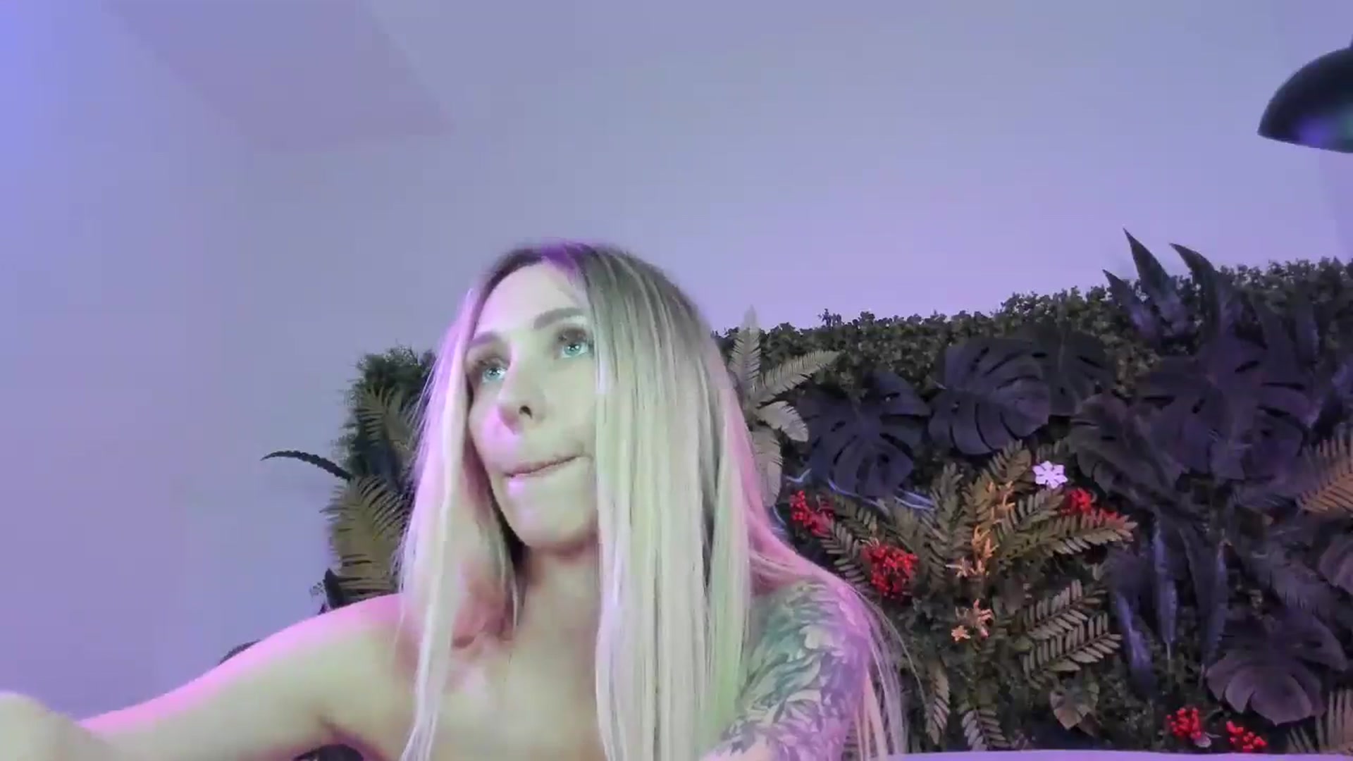 Gallery image thumbnail from Horny_Blond's myfreecams stream on, 08/24/2025, 10:05 image 2 of 20