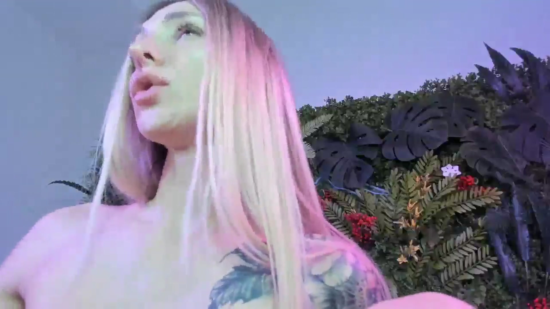 Gallery image thumbnail from Horny_Blond's myfreecams stream on, 08/24/2025, 11:55 image 10 of 20