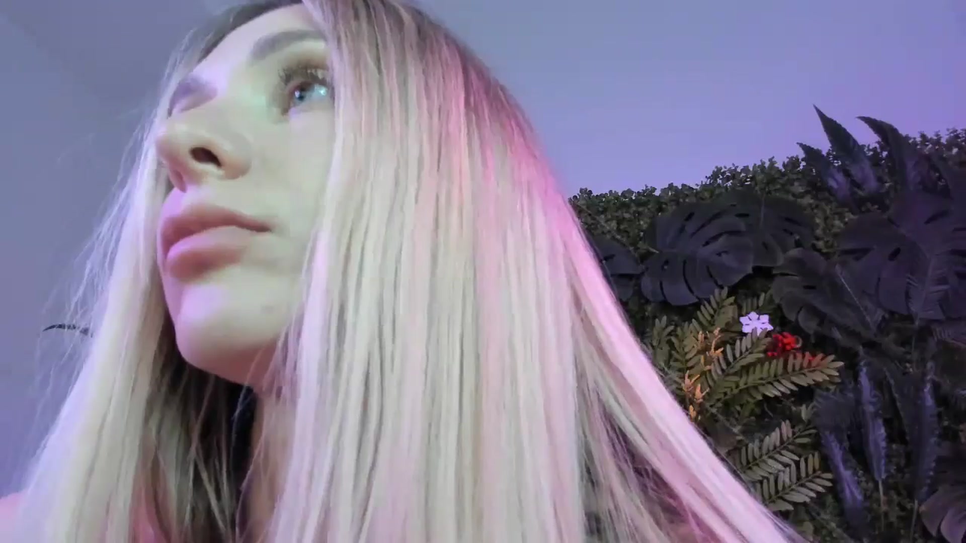 Gallery image thumbnail from Horny_Blond's myfreecams stream on, 08/24/2025, 13:00 image 17 of 20