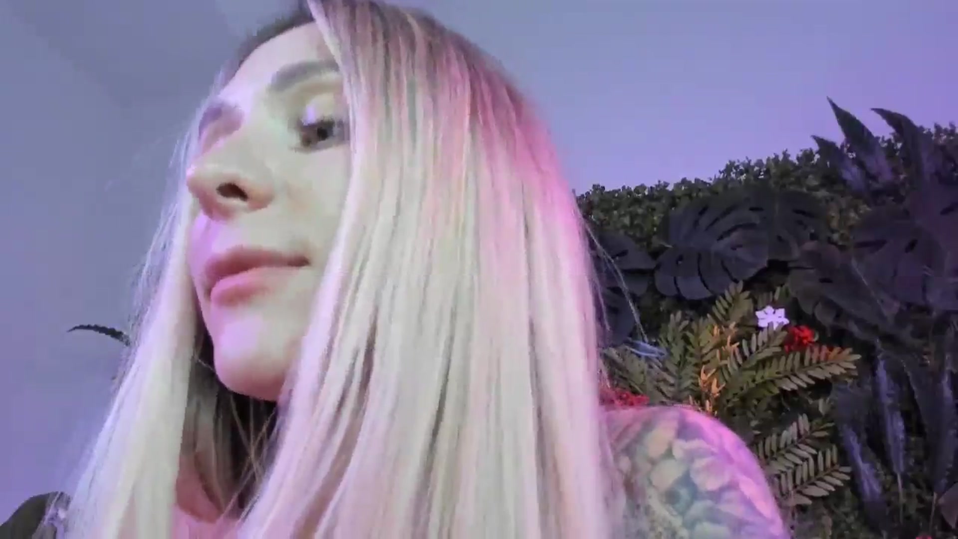 Gallery image thumbnail from Horny_Blond's myfreecams stream on, 08/24/2025, 13:00 image 13 of 20