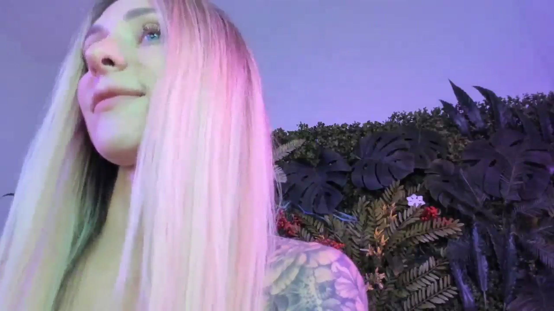 Gallery image thumbnail from Horny_Blond's myfreecams stream on, 08/30/2025, 09:17 image 3 of 20