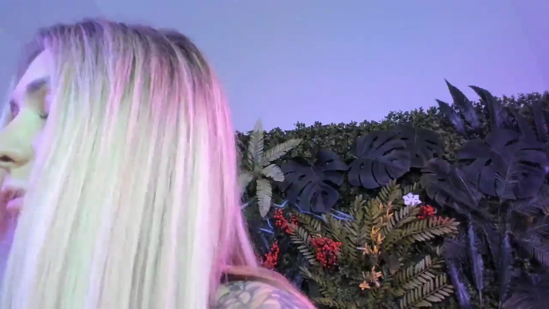 Gallery image thumbnail from Horny_Blond's myfreecams stream on, 08/30/2025, 09:17 image 8 of 20