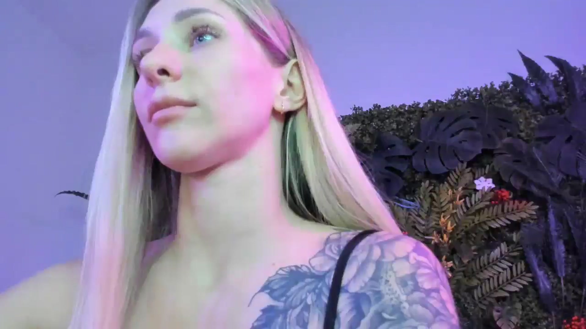 Gallery image thumbnail from Horny_Blond's myfreecams stream on, 08/30/2025, 10:05 image 7 of 20