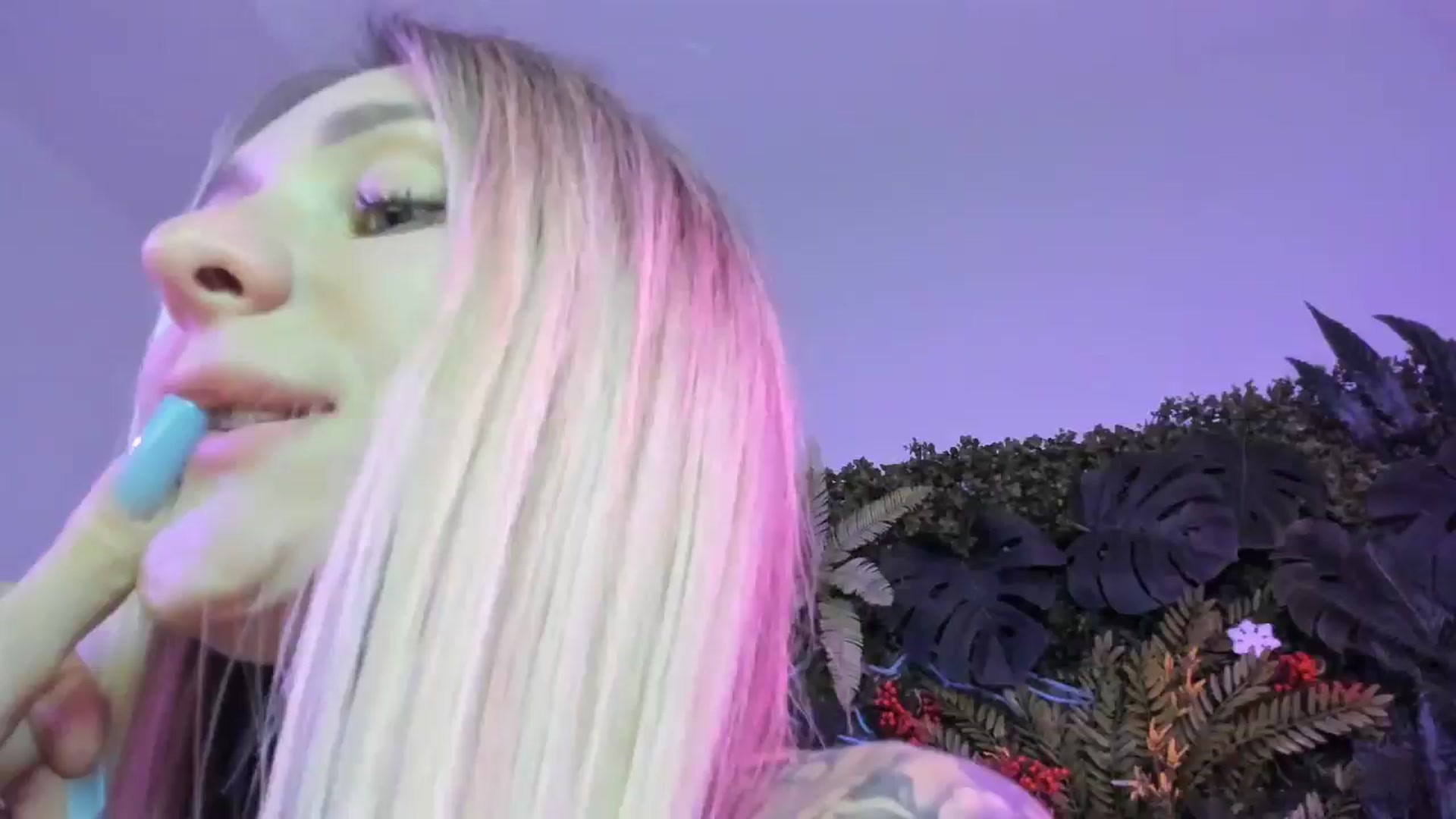 Gallery image thumbnail from Horny_Blond's myfreecams stream on, 08/30/2025, 10:51 image 16 of 20