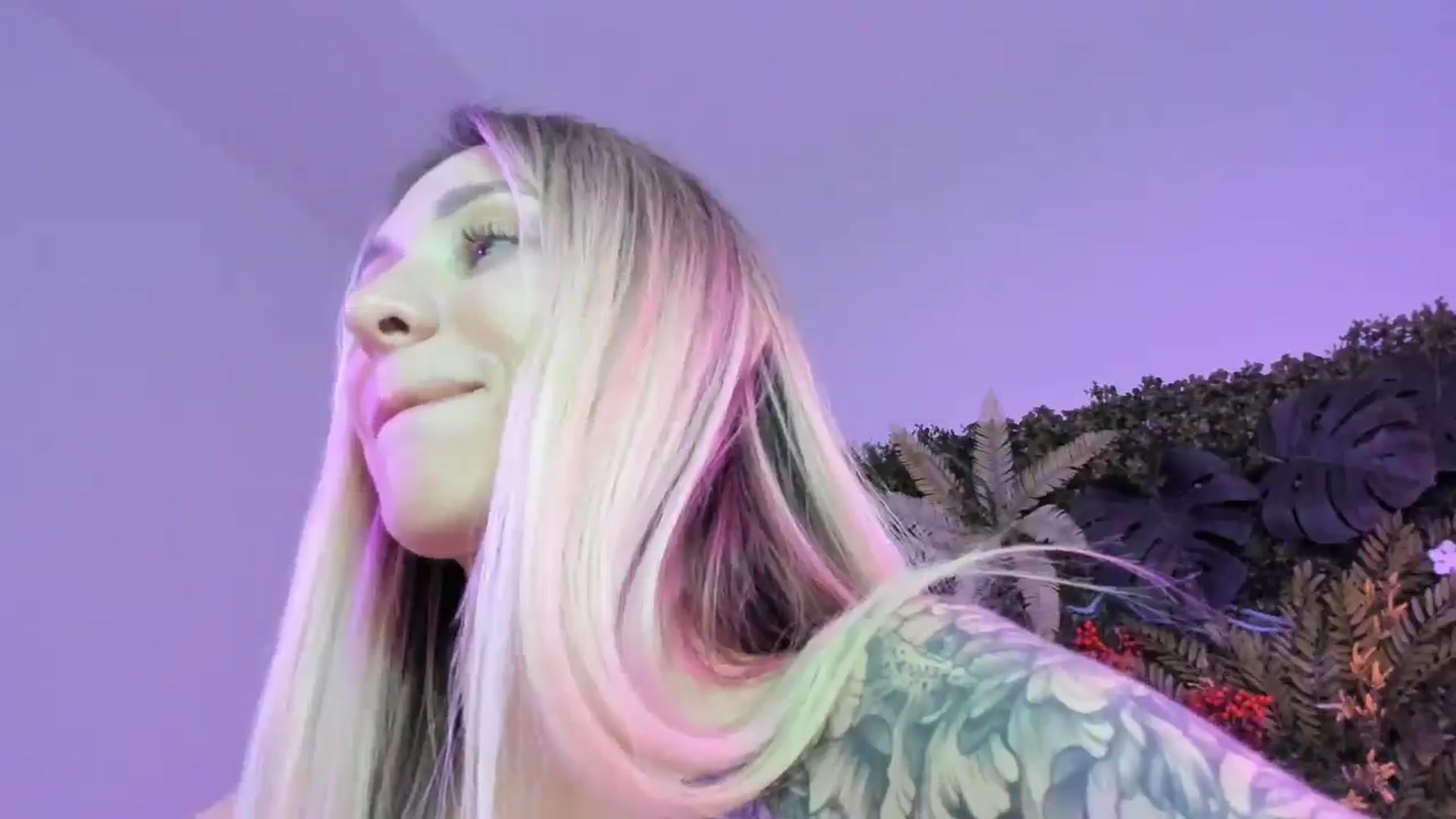 Gallery image thumbnail from Horny_Blond's myfreecams stream on, 08/30/2025, 12:06 image 16 of 20
