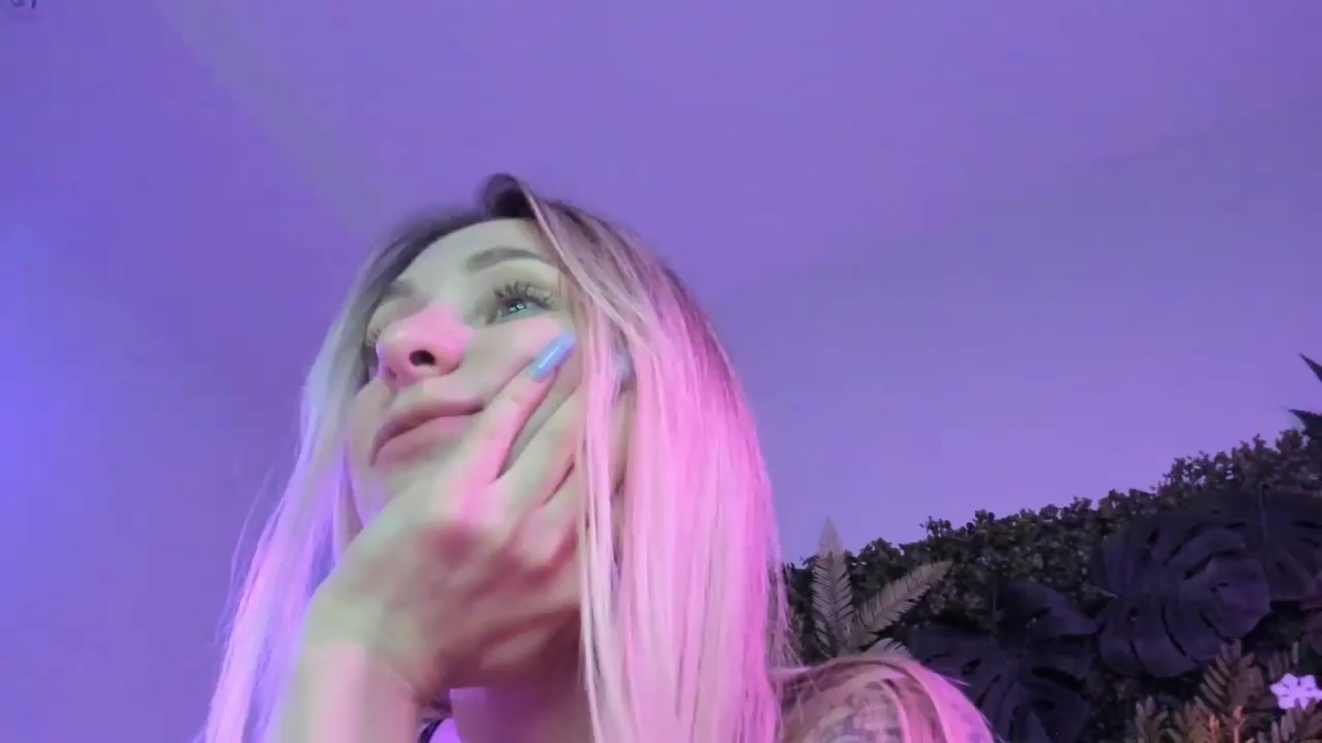 Gallery image thumbnail from Horny_Blond's myfreecams stream on, 08/31/2025, 11:44 image 1 of 20