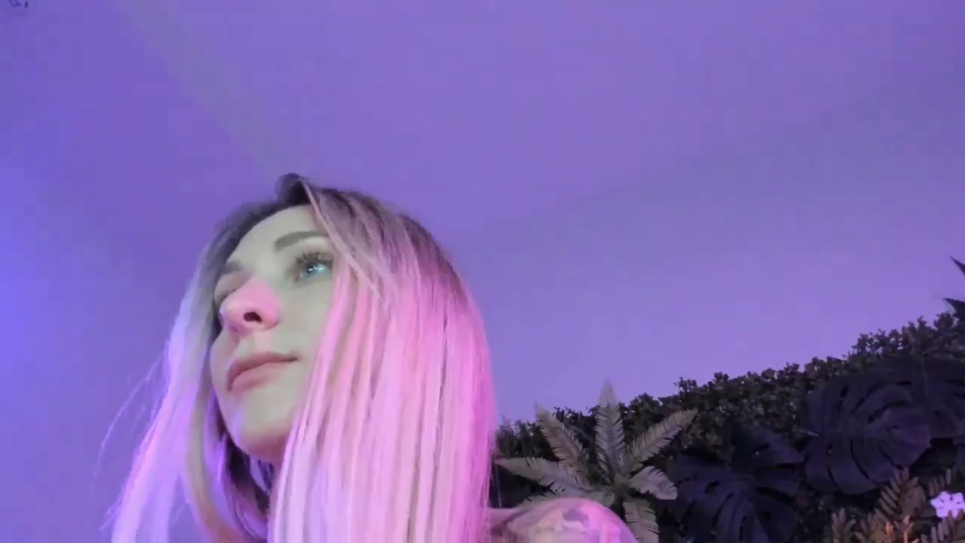 Gallery image thumbnail from Horny_Blond's myfreecams stream on, 08/31/2025, 11:44 image 2 of 20