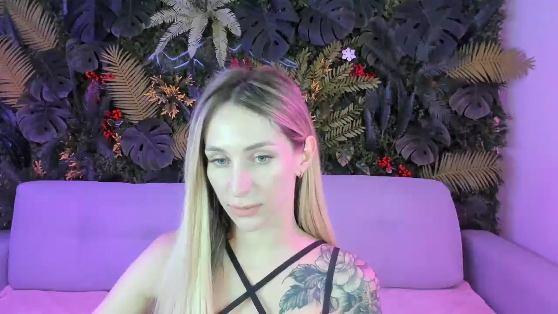 Gallery image thumbnail from Horny_Blond's myfreecams stream on, 09/01/2025, 08:51 image 11 of 20