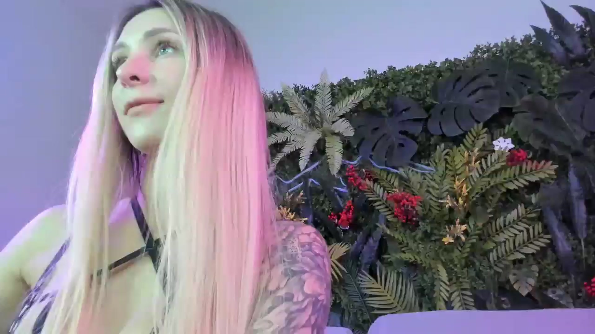 Gallery image thumbnail from Horny_Blond's myfreecams stream on, 09/01/2025, 09:07 image 1 of 20