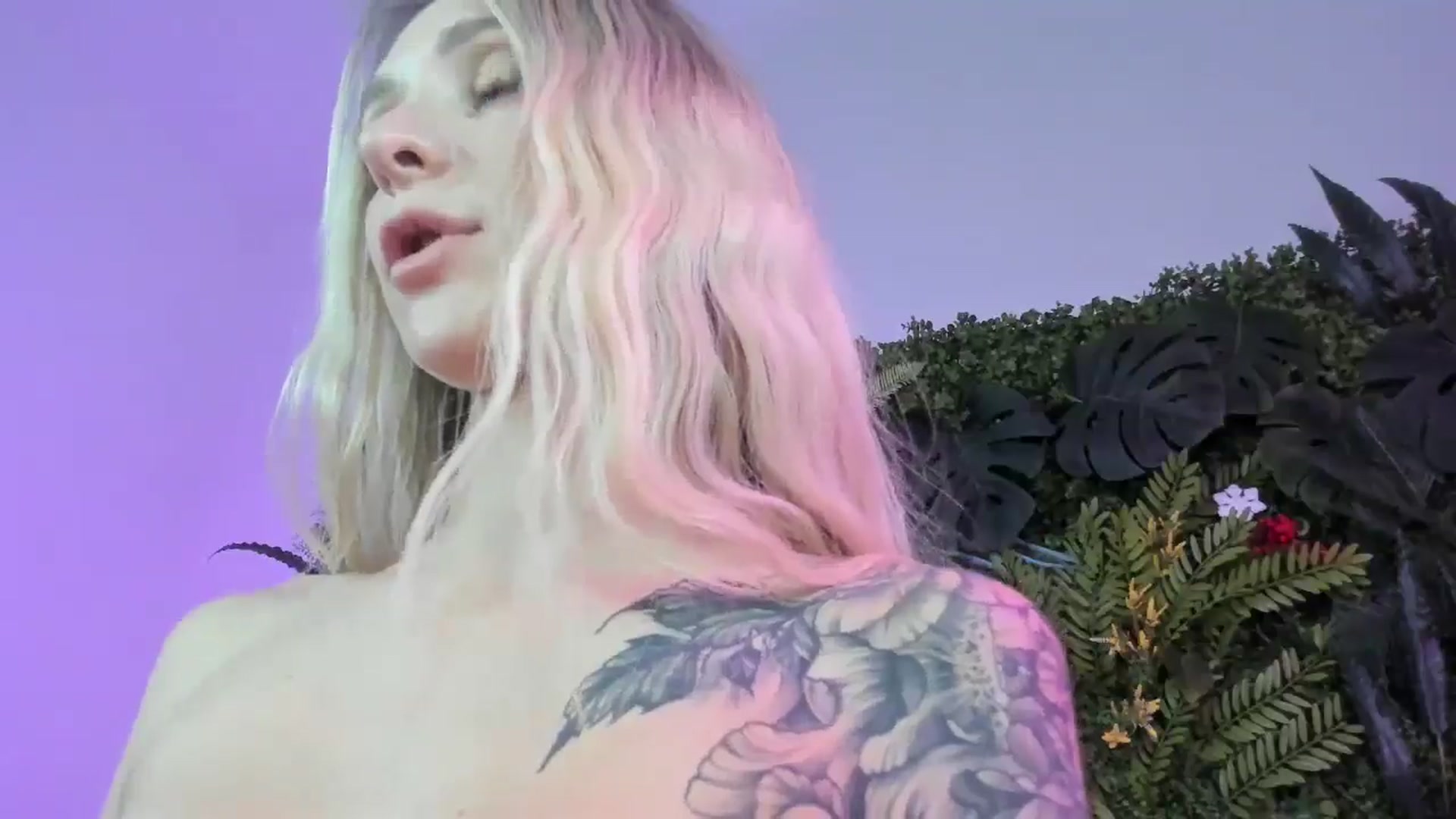 Gallery image thumbnail from Horny_Blond's myfreecams stream on, 09/03/2025, 08:28 image 9 of 20