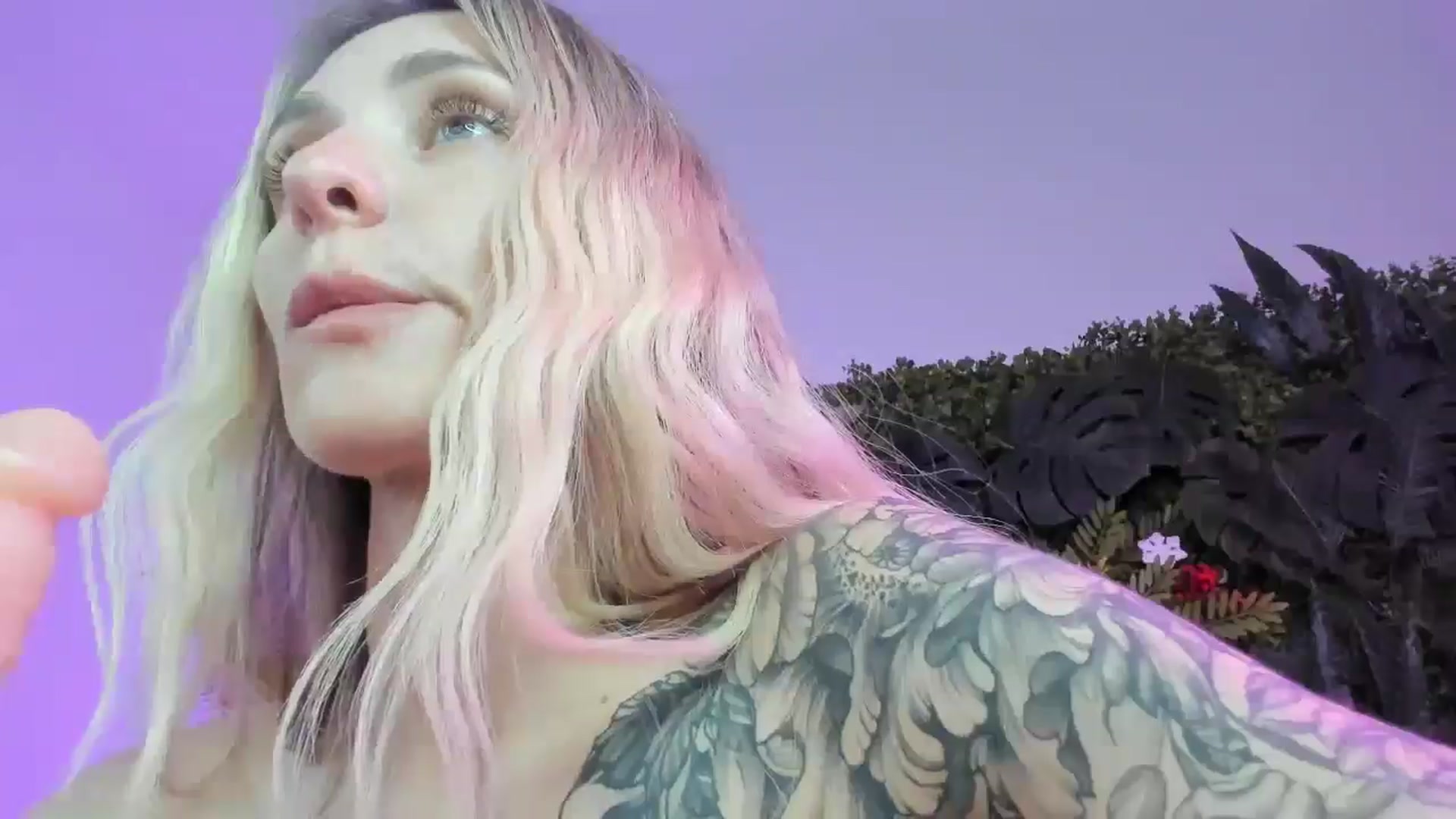 Gallery image thumbnail from Horny_Blond's myfreecams stream on, 09/03/2025, 09:59 image 18 of 20