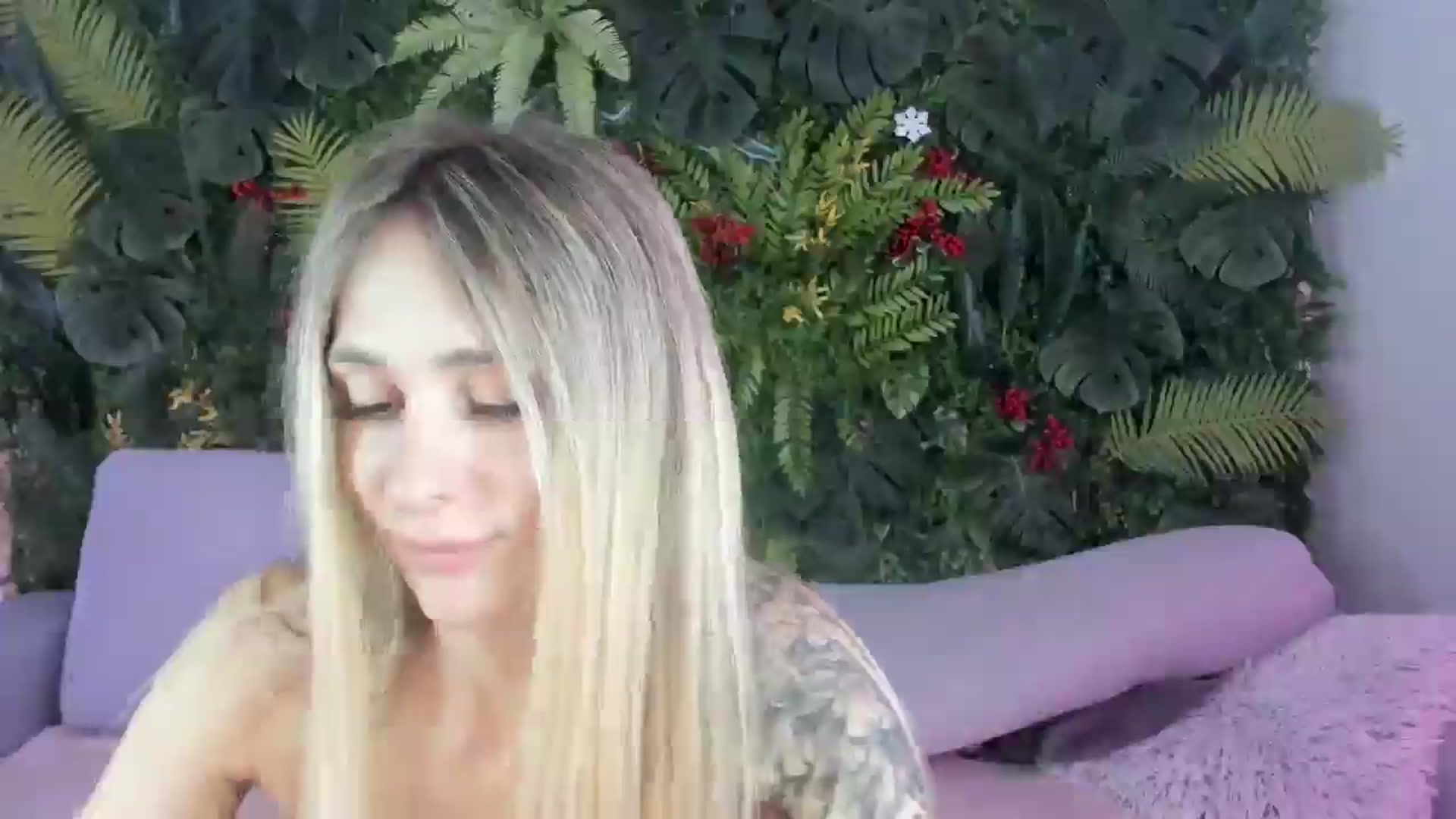 Gallery image thumbnail from Horny_Blond's myfreecams stream on, 09/06/2025, 09:28 image 5 of 20