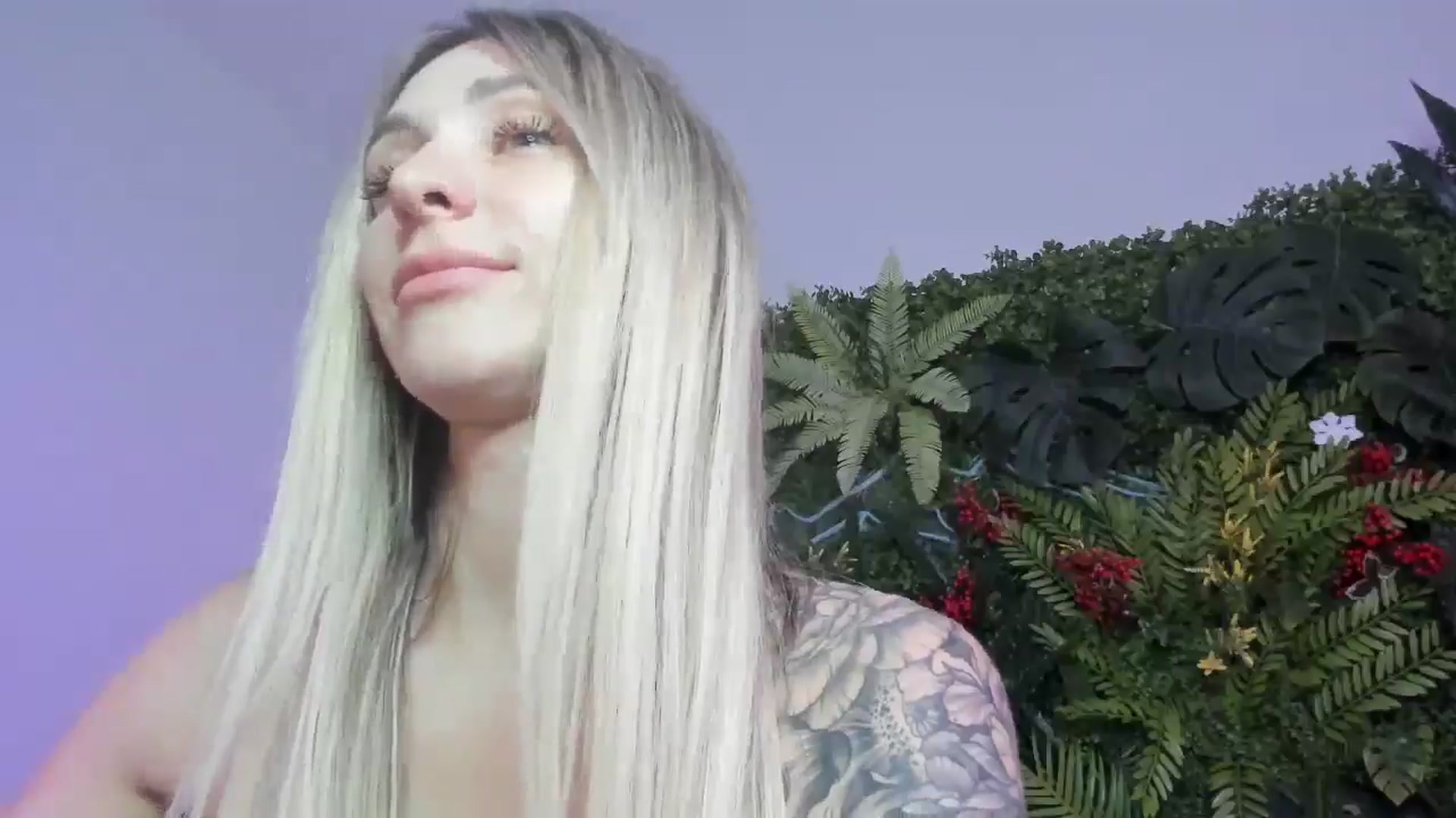 Gallery image thumbnail from Horny_Blond's myfreecams stream on, 09/06/2025, 10:28 image 16 of 20