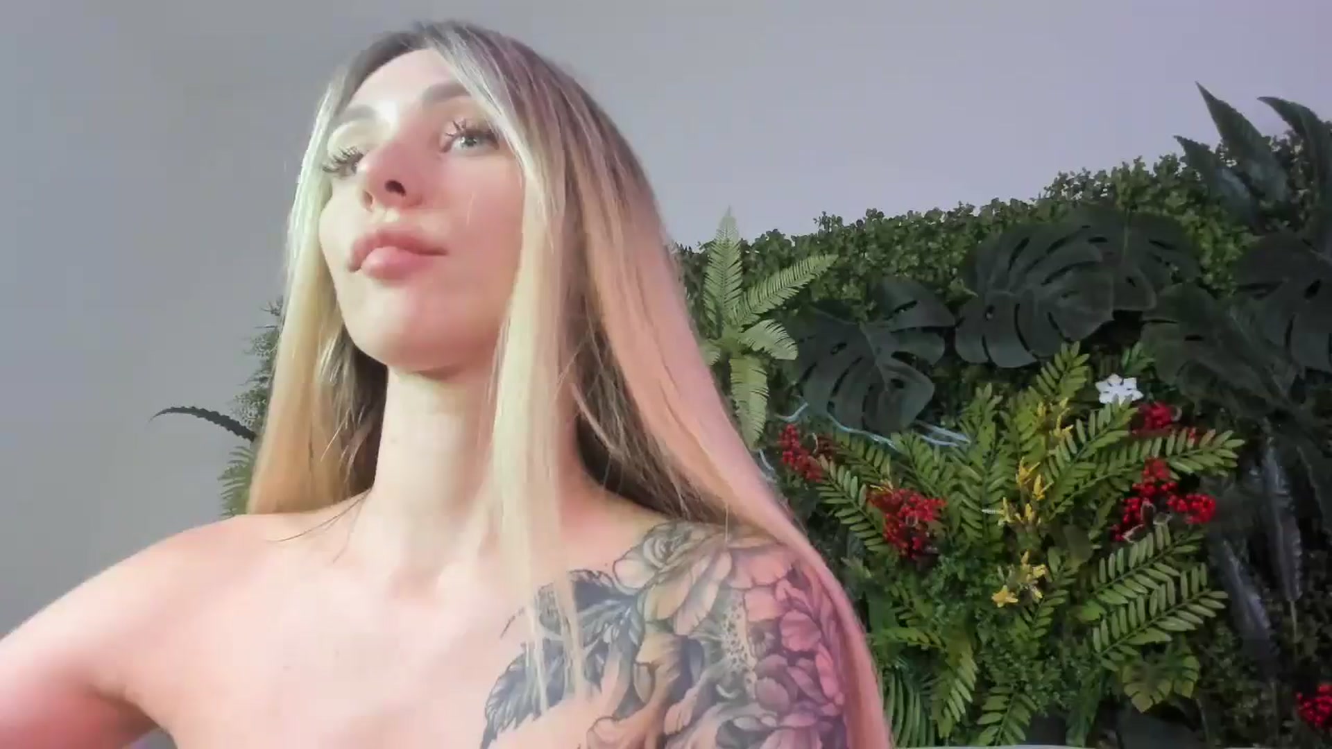 Gallery image thumbnail from Horny_Blond's myfreecams stream on, 09/08/2025, 10:14 image 19 of 20