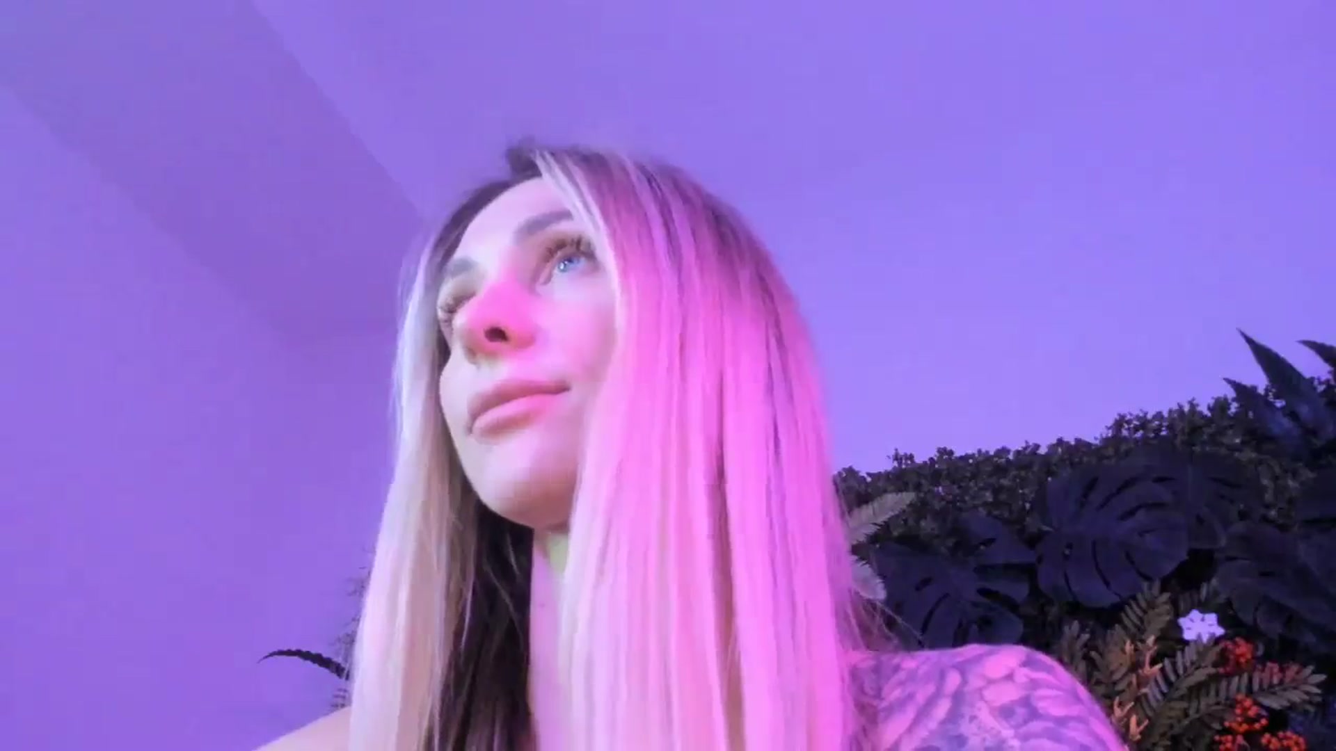 Gallery image thumbnail from Horny_Blond's myfreecams stream on, 09/16/2025, 09:31 image 18 of 20