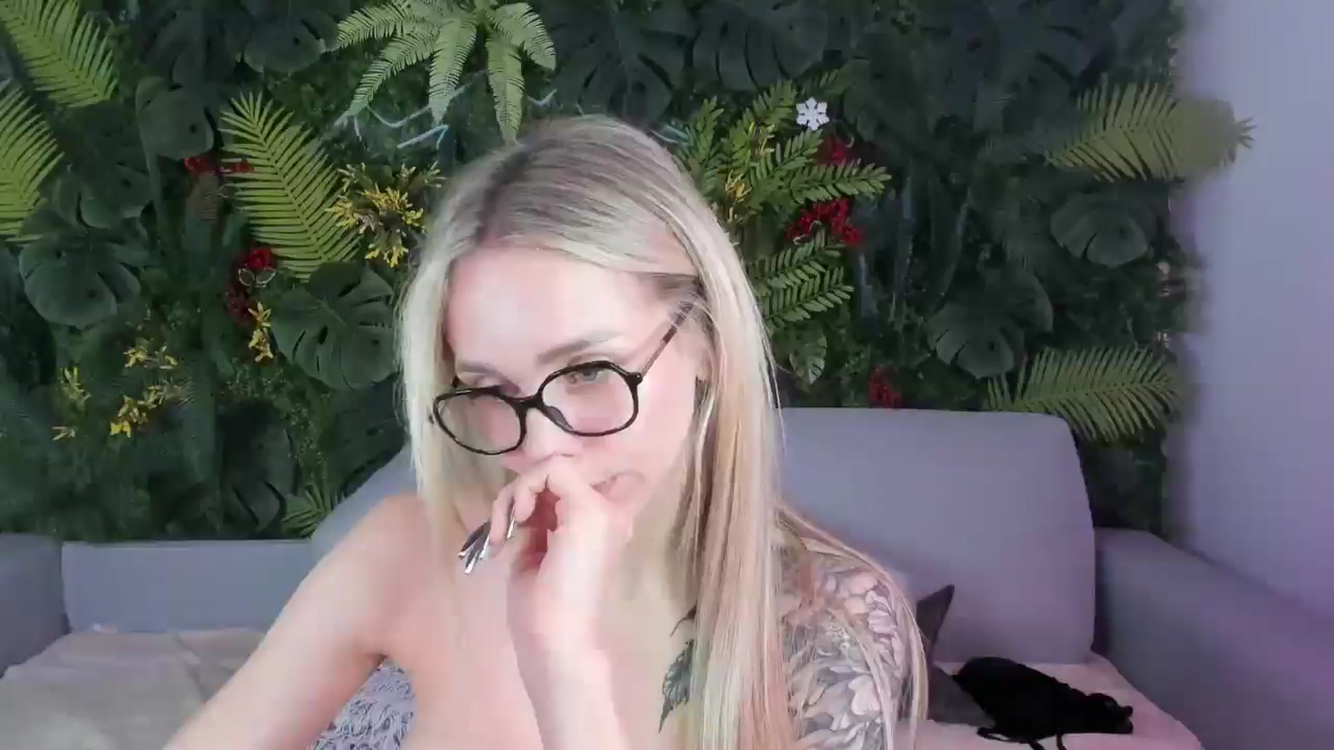 Gallery image thumbnail from Horny_Blond's myfreecams stream on, 10/05/2025, 10:02 image 20 of 20