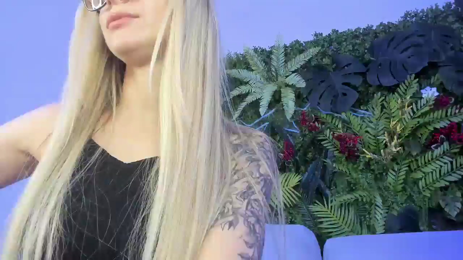 Gallery image thumbnail from Horny_Blond's myfreecams stream on, 10/06/2025, 08:58 image 8 of 20