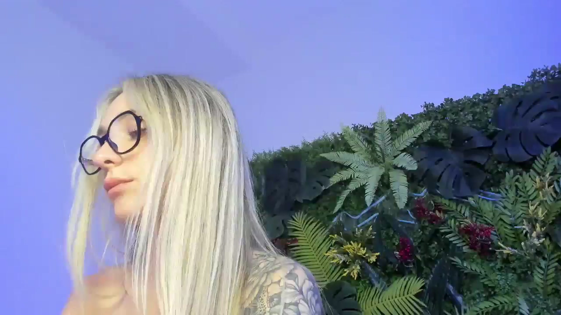 Gallery image thumbnail from Horny_Blond's myfreecams stream on, 10/06/2025, 11:11 image 19 of 20