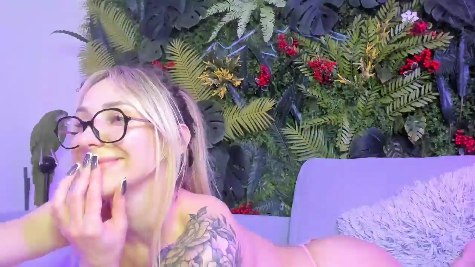 Gallery image thumbnail from Horny_Blond's myfreecams stream on, 10/13/2025, 12:19 image 6 of 20