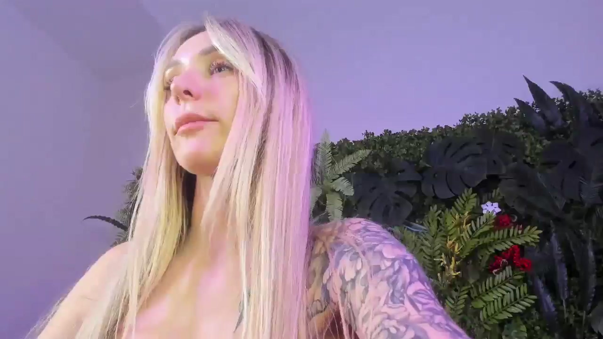 Gallery image thumbnail from Horny_Blond's myfreecams stream on, 10/17/2025, 13:06 image 20 of 20