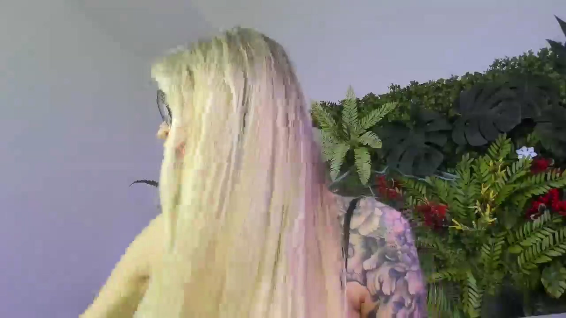 Gallery image thumbnail from Horny_Blond's myfreecams stream on, 10/18/2025, 11:54 image 10 of 20
