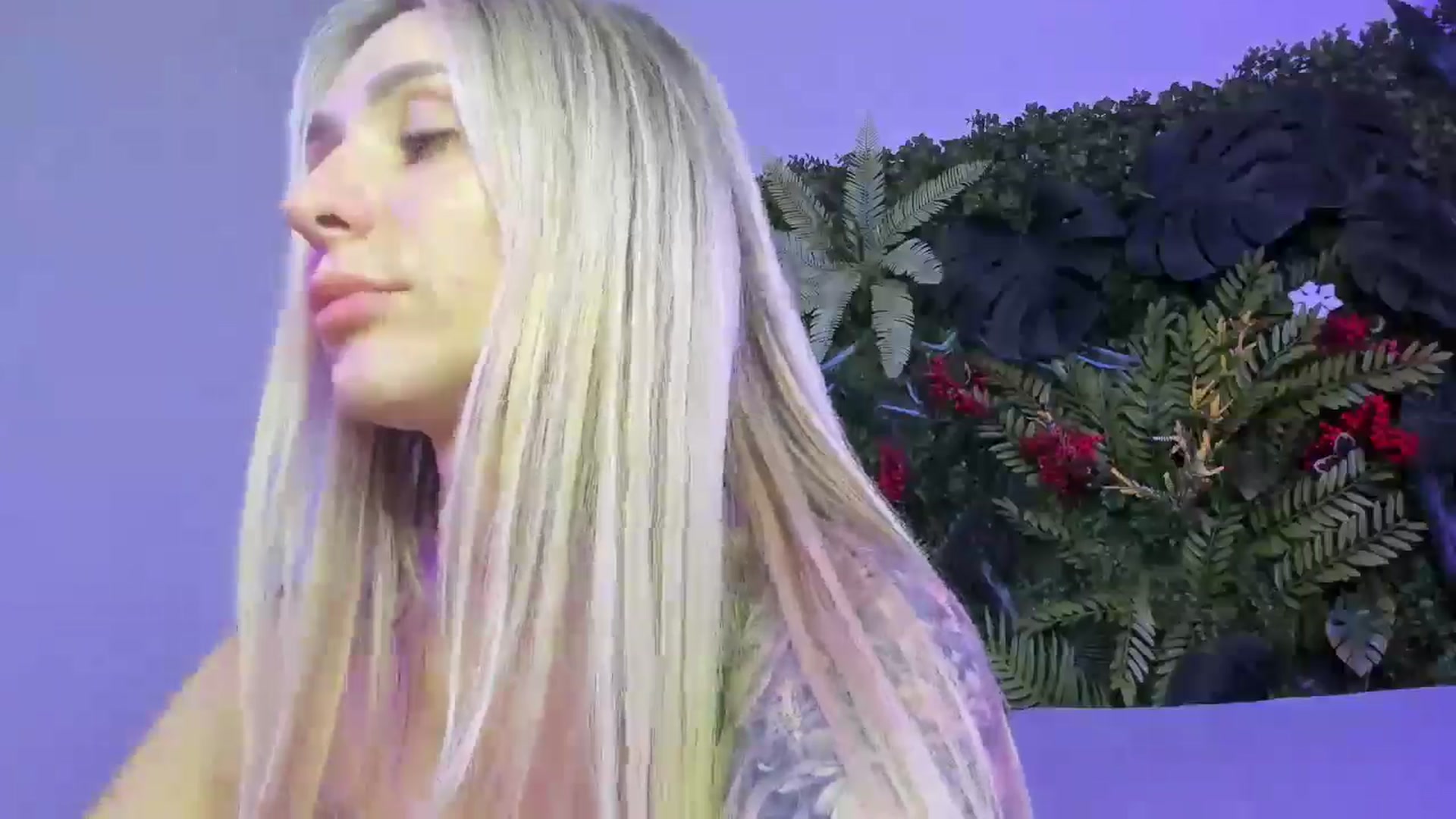 Gallery image thumbnail from Horny_Blond's myfreecams stream on, 10/19/2025, 12:11 image 7 of 20