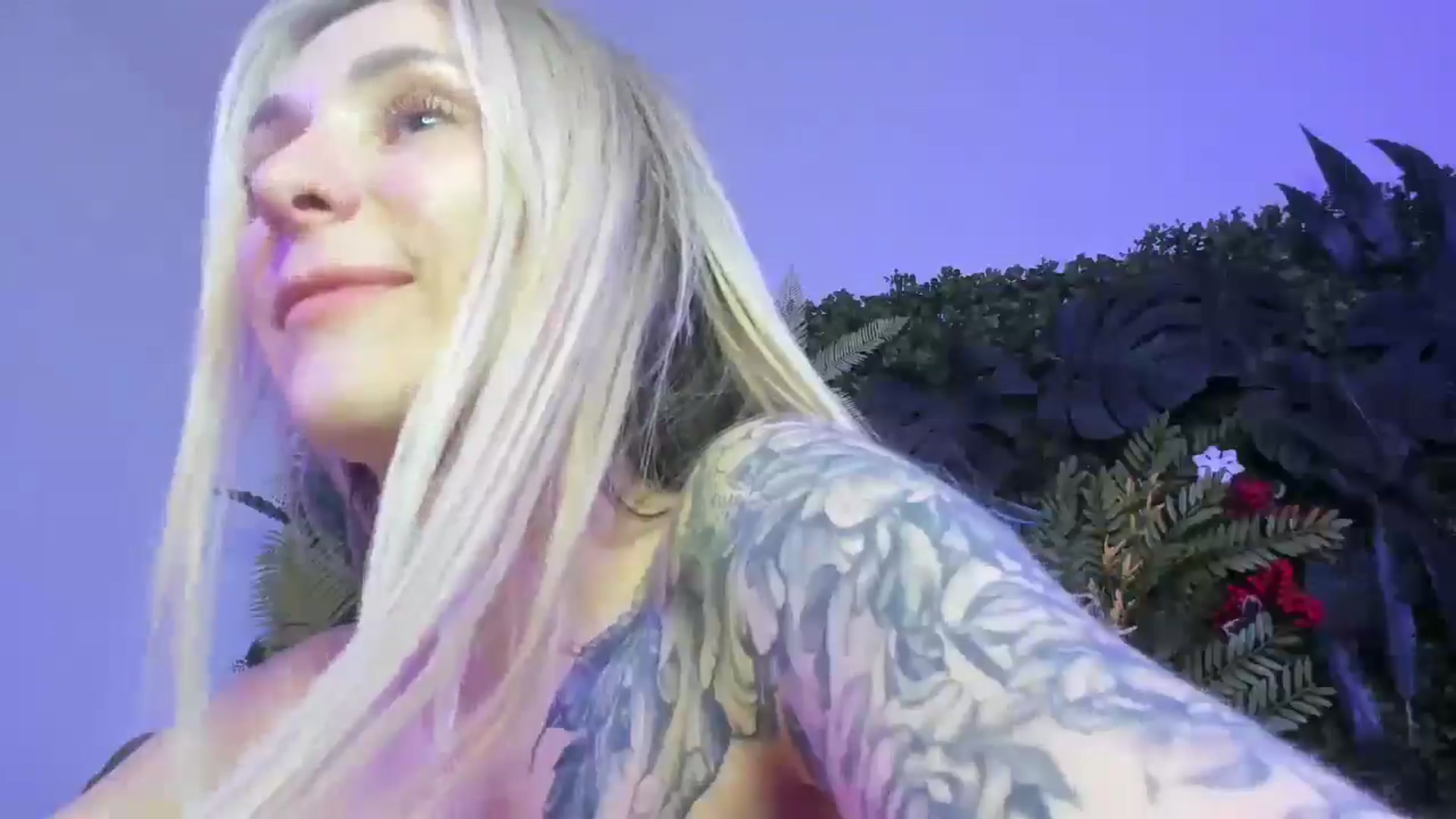 Gallery image thumbnail from Horny_Blond's myfreecams stream on, 10/19/2025, 12:11 image 12 of 20